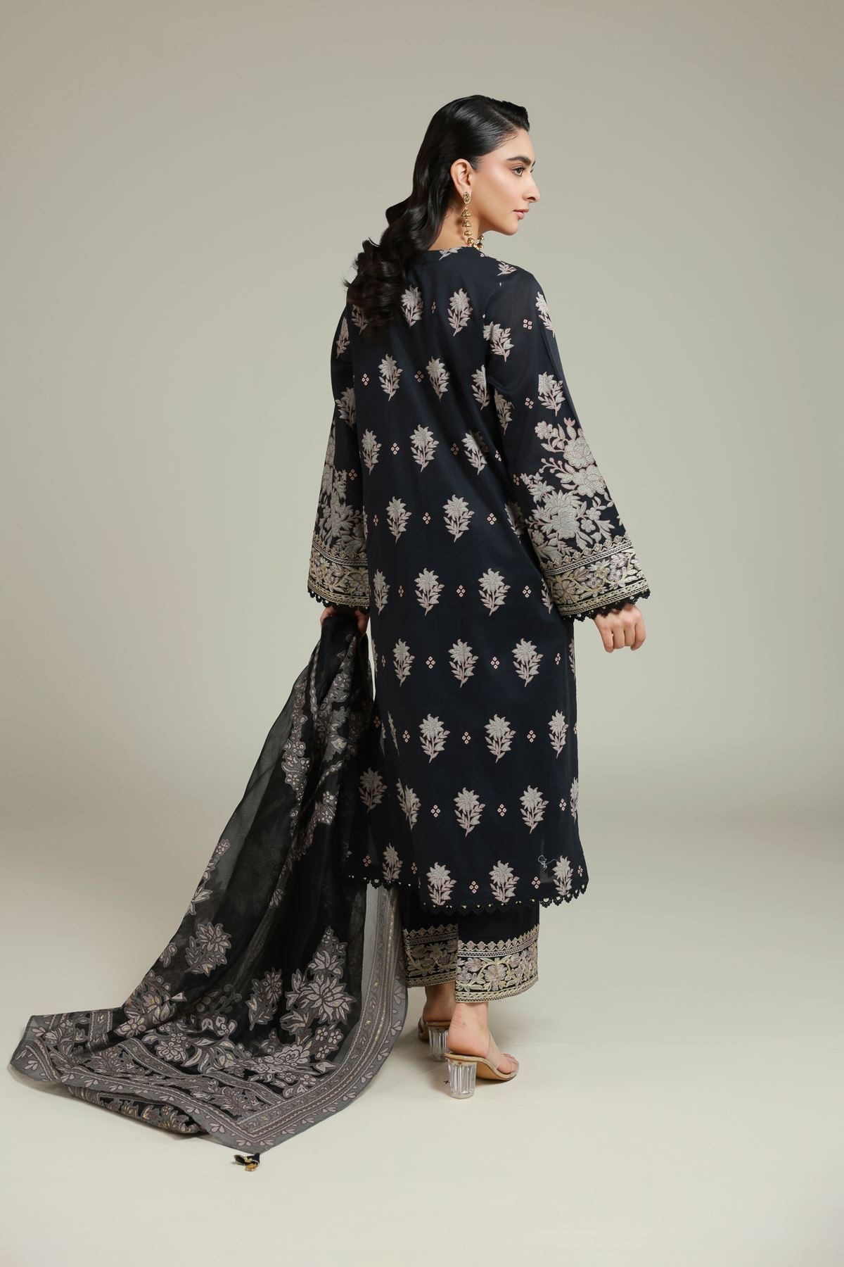Embroidered Cambric Tailored 3-piece Cambric - 8-26-202-A-A1-VG