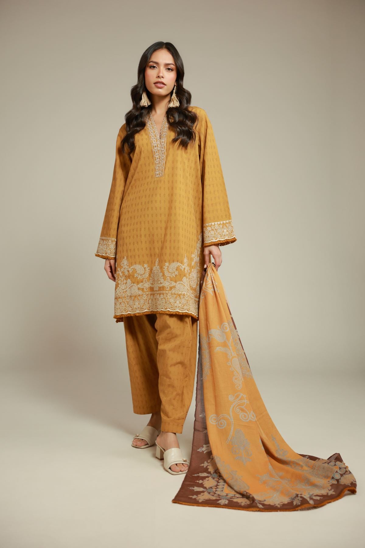 Embroidered Dobby Tailored 3-Piece Set - T-A33-26-107FG-VG