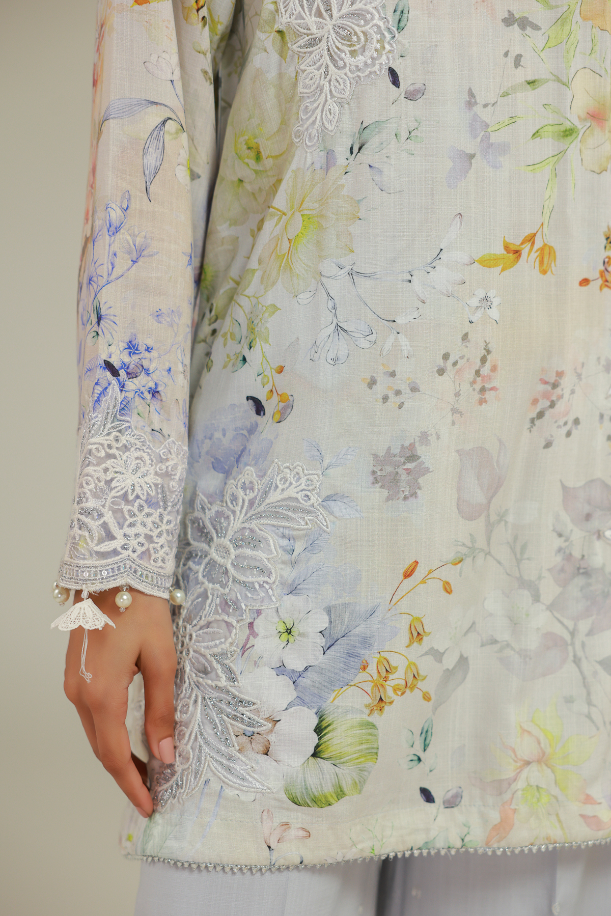 Embroidered Raw Silk Kurta - 1-26-102-A-F-VG