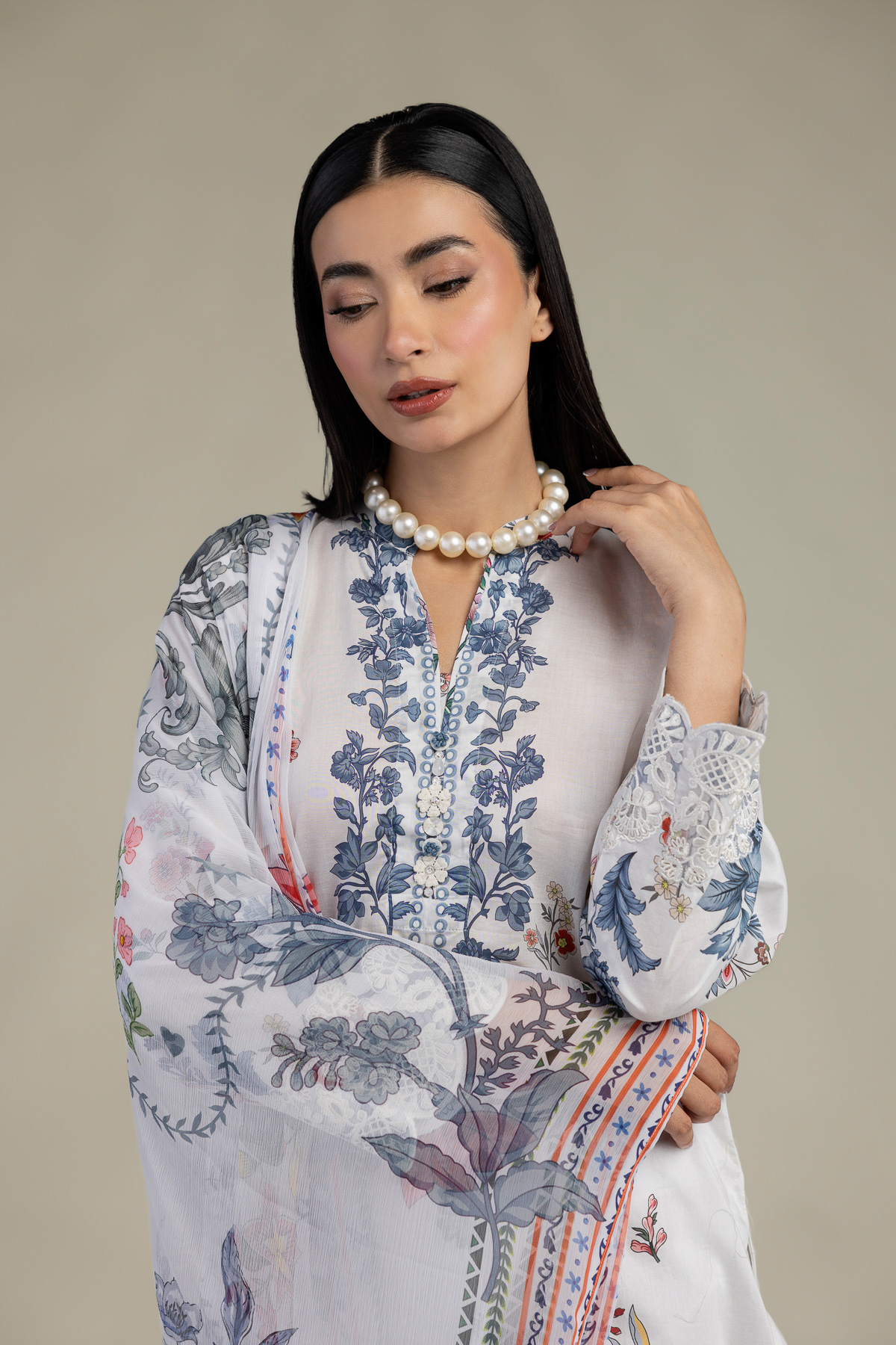 Embroidered Cambric Tailored 3 Piece - B1-2-26-106-A-C-VG