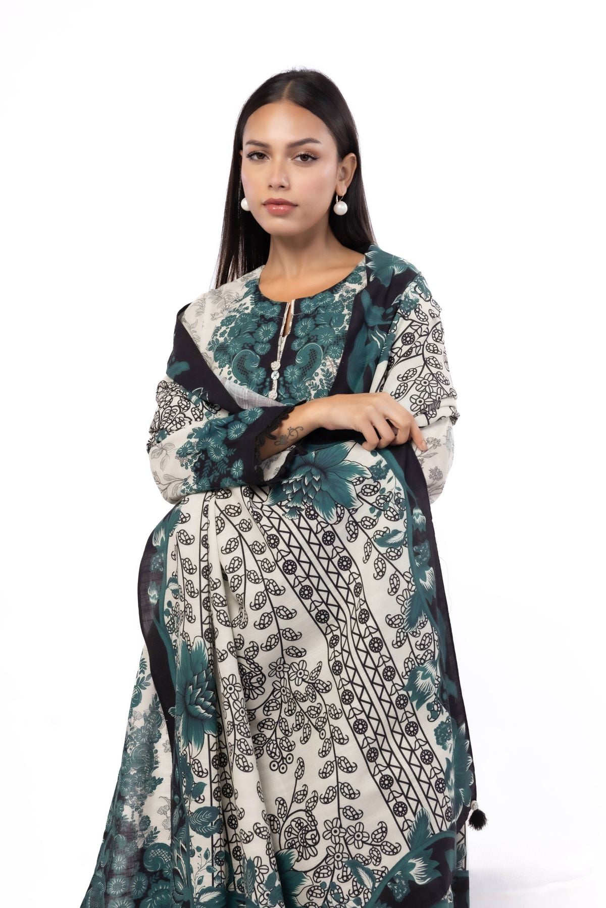Printed Khaddar Fabrics 3 Piece - 25-09-10E3-07TB-VG