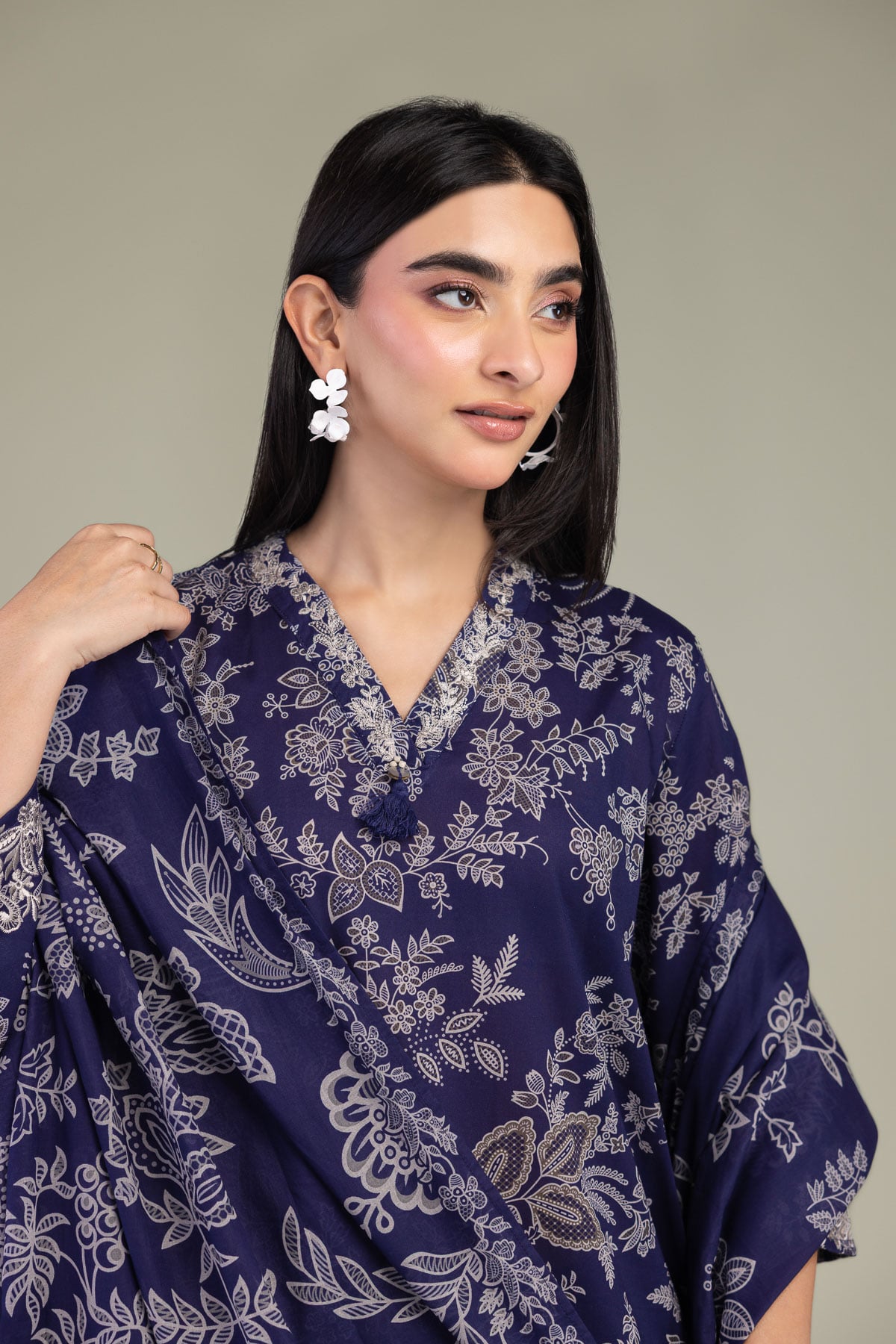 Embroidered Lawn Floral Navy Dupatta - 1-26-102-A-F-VG