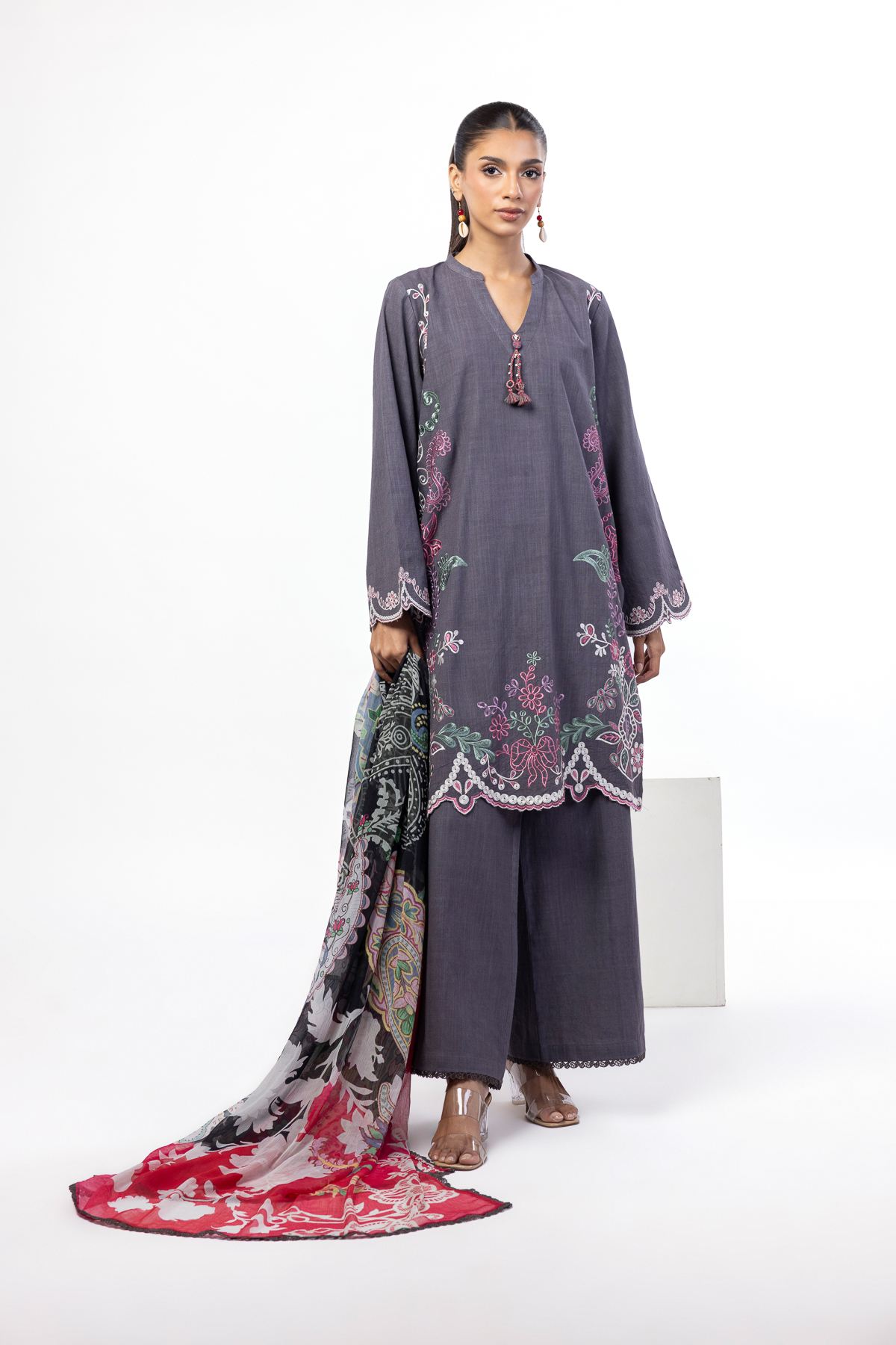 Embroidered Crosshatch Tailored 3 Piece - KN44YB-VG