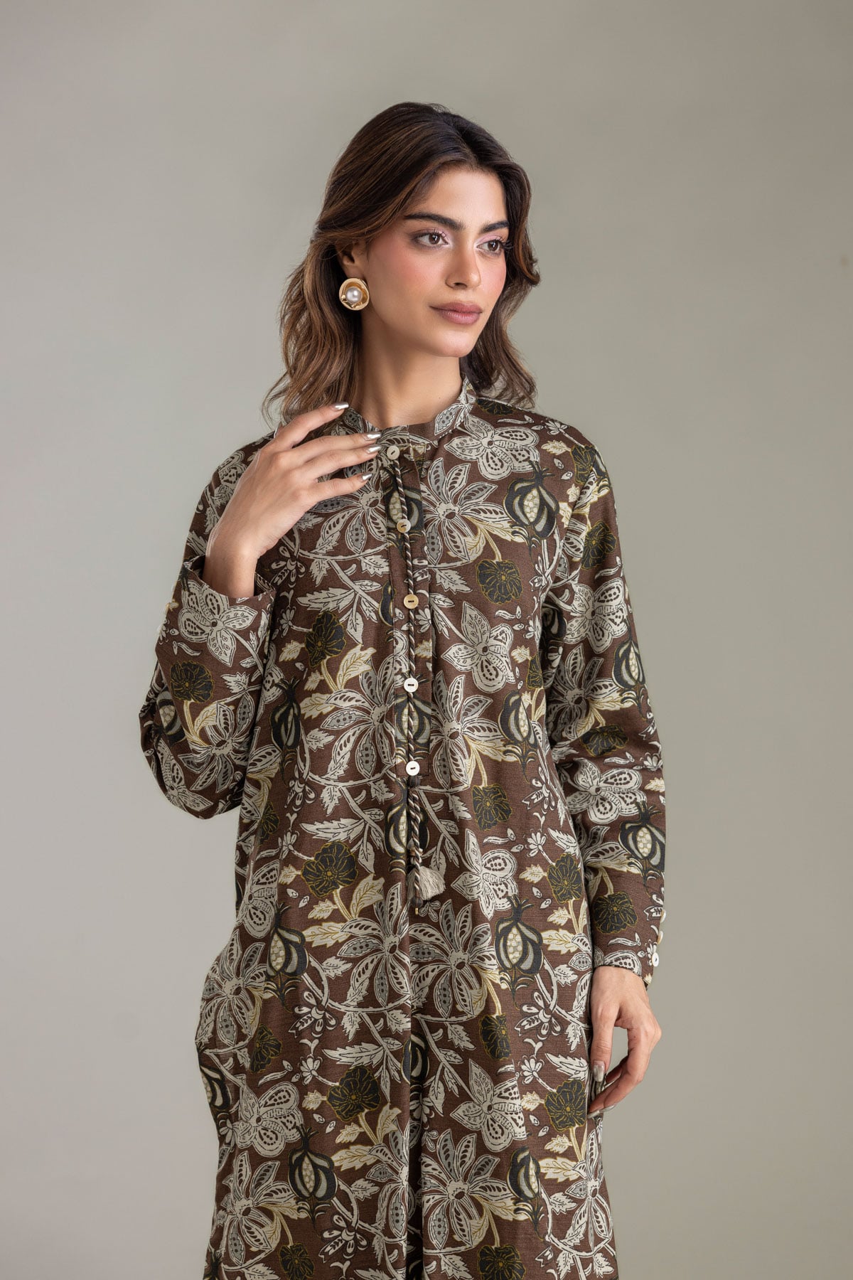 Printed Light Khaddar Longline Printed Kurta - 2-26-202-A-D-VG