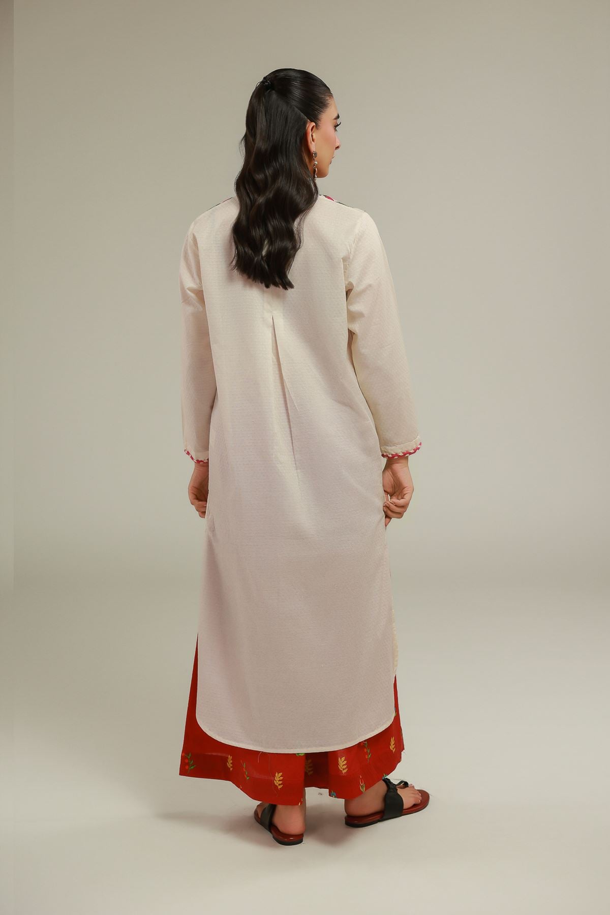 Embroidered Cotton Dobby White Cotton Kurta - 12-26-114-E-G-VG