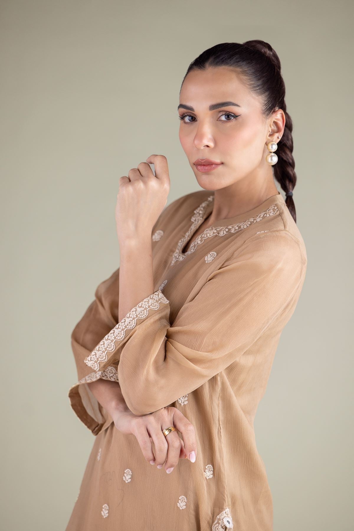 Embroidered Chiffon Floral Scalloped Kurta - 25-00-X2-08TB-VG