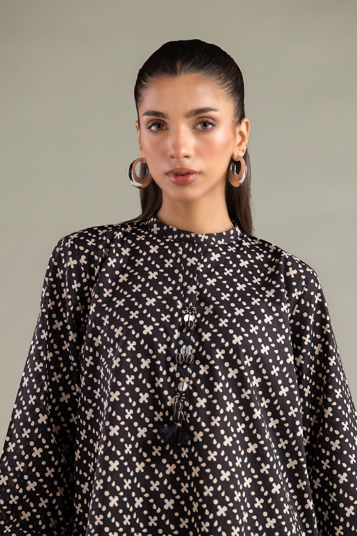 Printed Cambric Geometric Band Collar Kurta - 1-26-116-A-C-VG