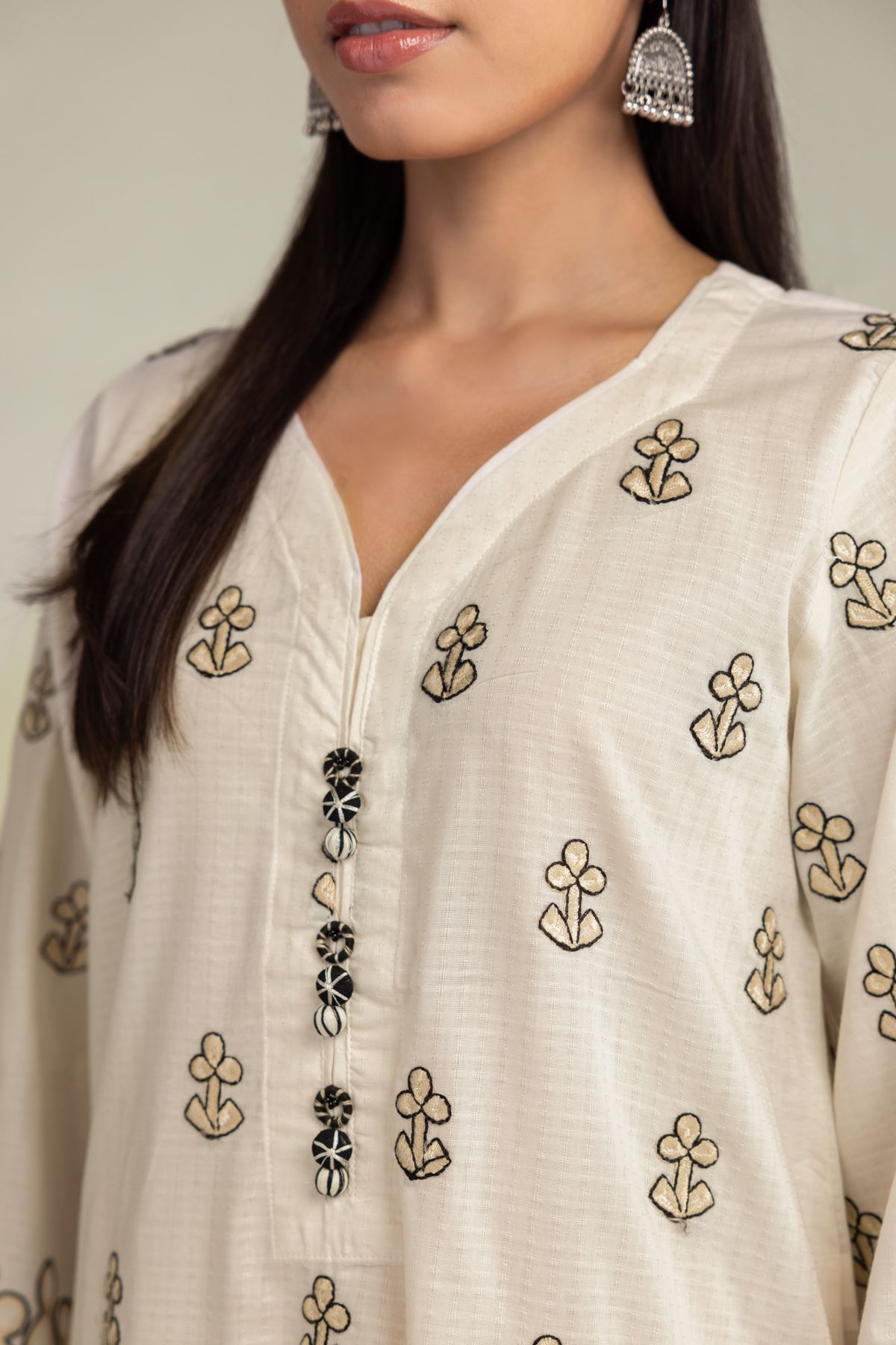Embroidered Cotton Dobby Cotton Dobby Kurta - 2-26-201-A-C-VG