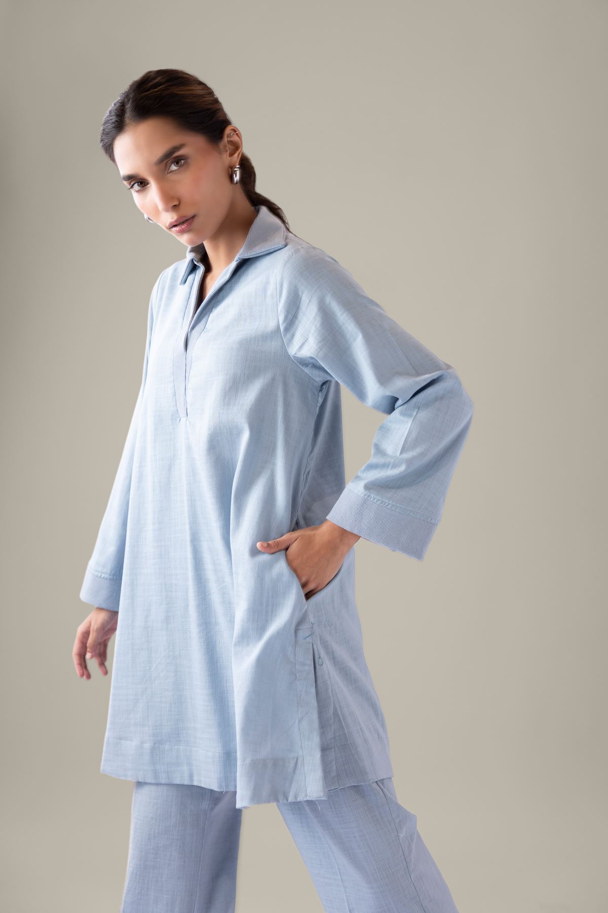 Embroidered Heavy Textured Cotton Kurta - OTD4-EX28-04TA-VG