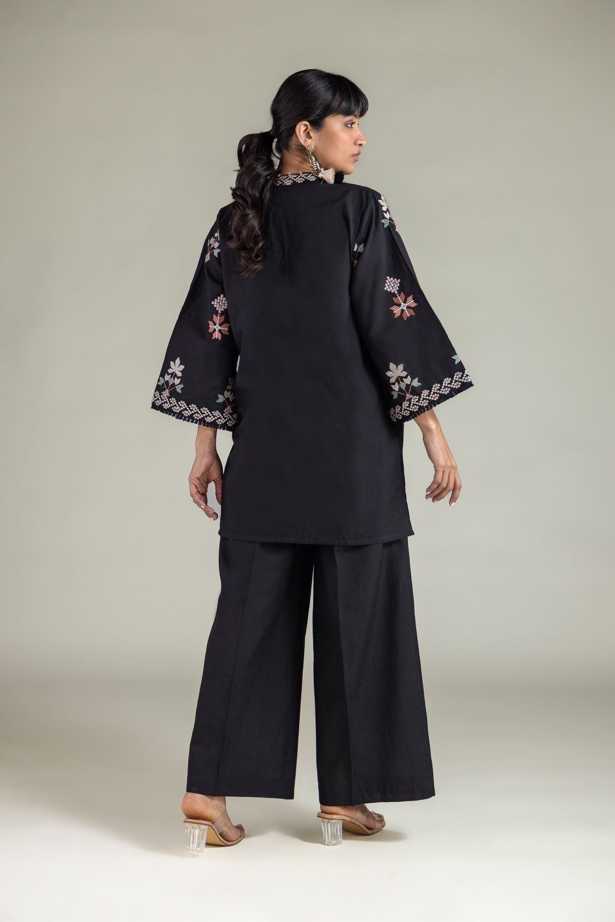 Embroidered Cambric Black Tailored Suit - T-A22-26-218FH1-VG
