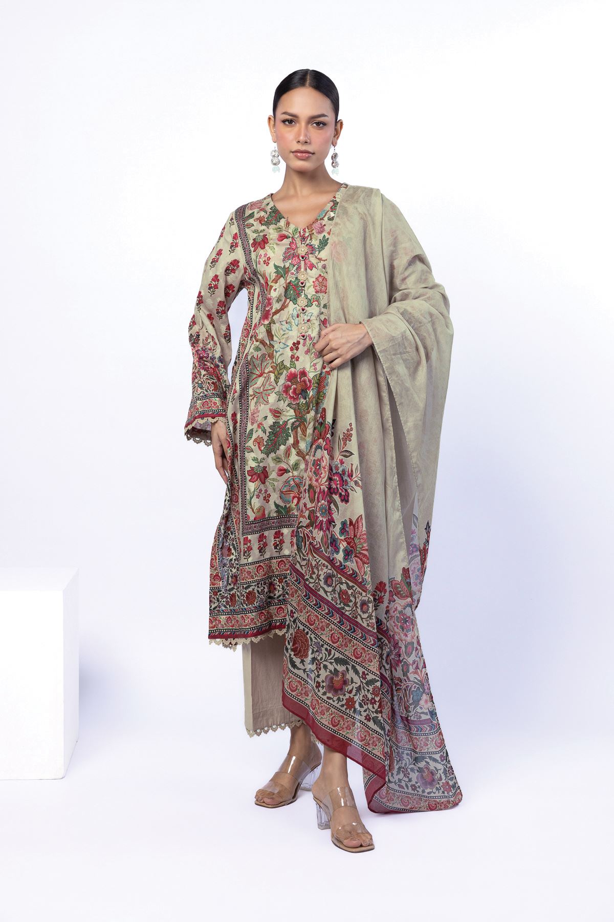 Printed Broshia Fabrics 3 Piece - A22-26-101FE-VG