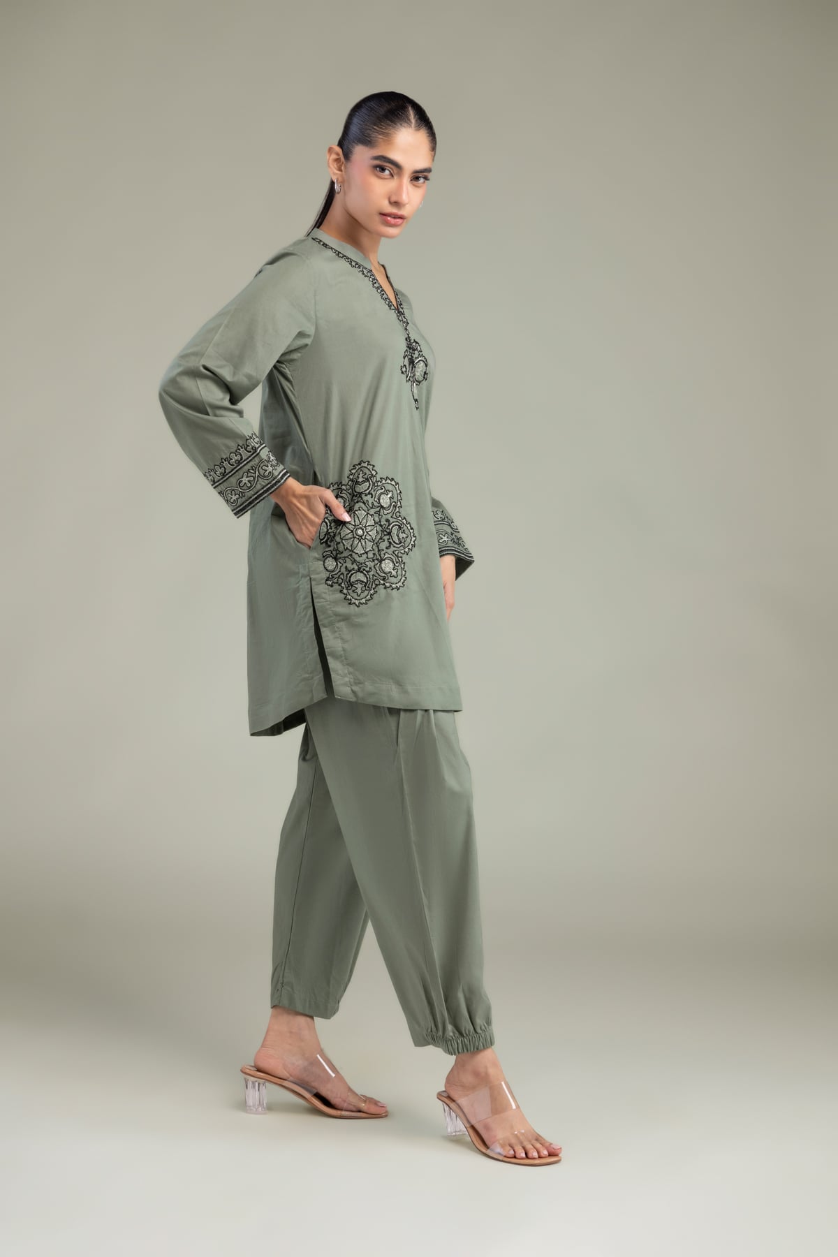 Dyed Cambric Olive Cambric Shalwar - 1-26-102-A-F-VG