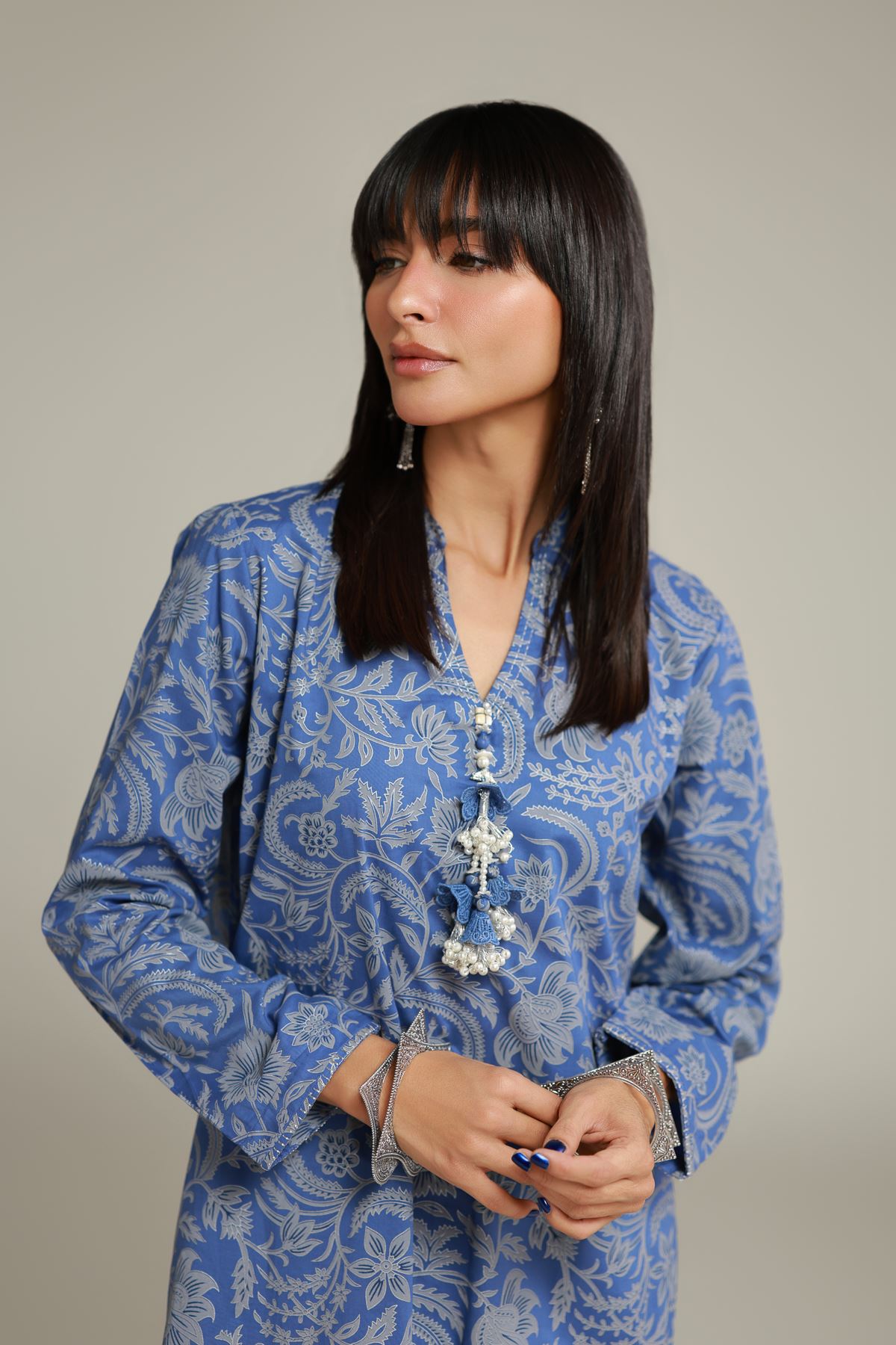 Printed Cambric Floral Longline Kurta - 26-02-1E13-06TA-VG