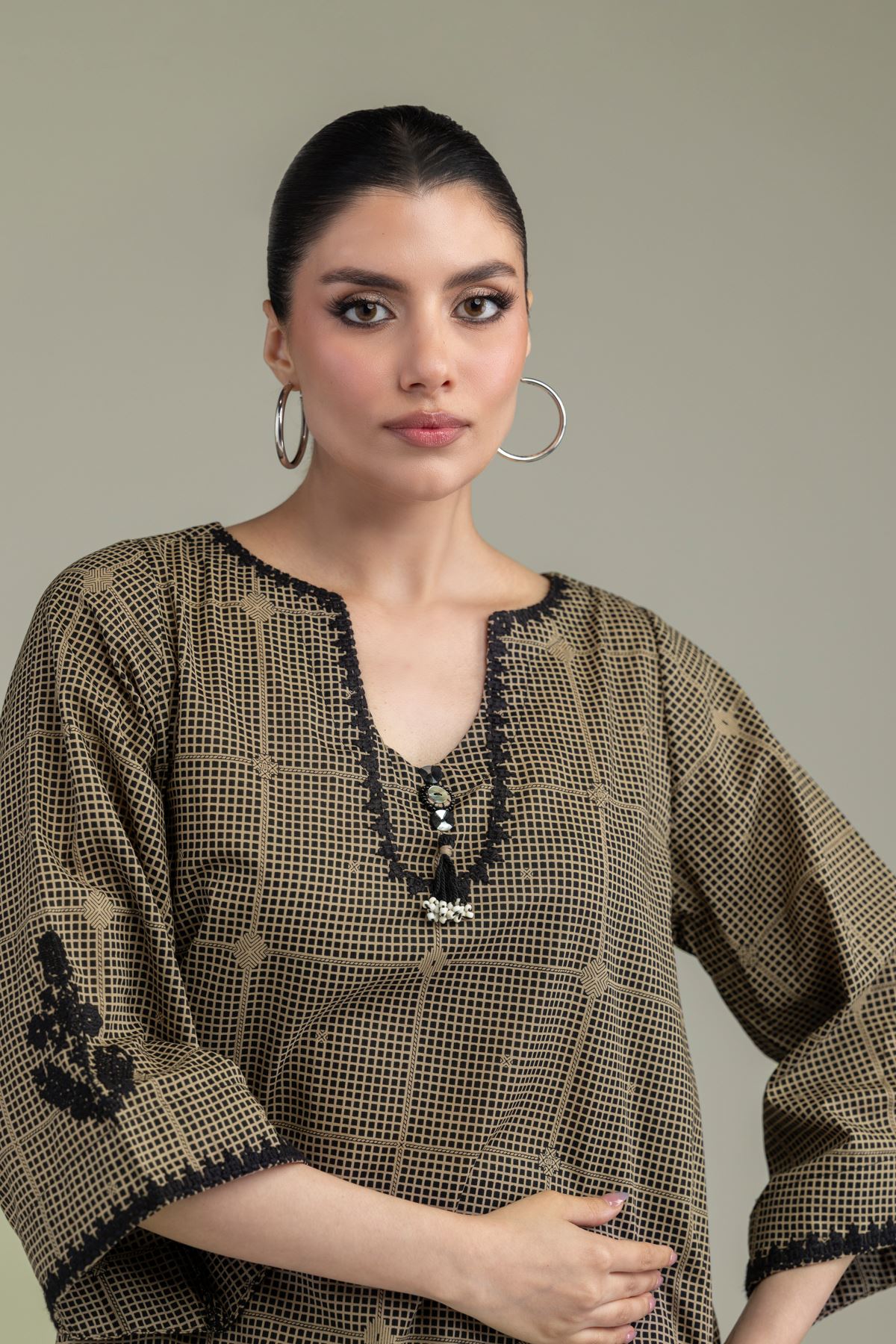 Embroidered Lawn Short Lawn Kurta - T-A33-26-112FG1-VG