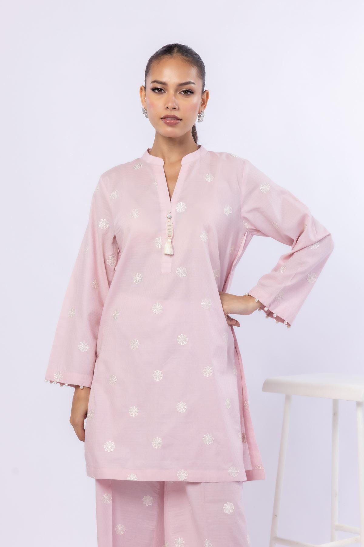 Embroidered Cotton Dobby Kurta - OTD4-EX23-01TA-VG