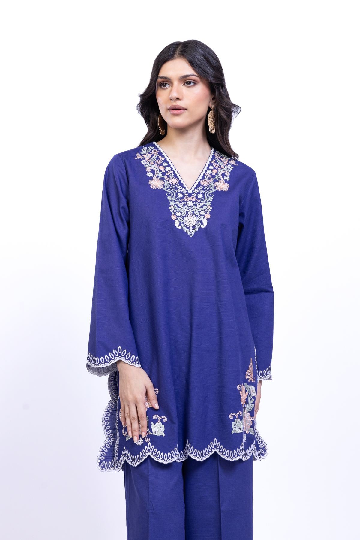 Embroidered Khaddar Floral V-Neck Kurta - 25-09-12E2-01TA-VG