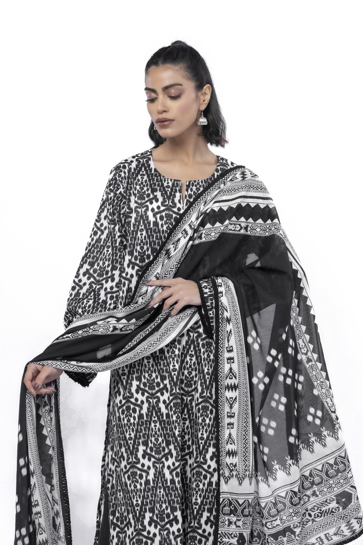 Printed Lawn Fabrics 3 Piece - CA02A-VG