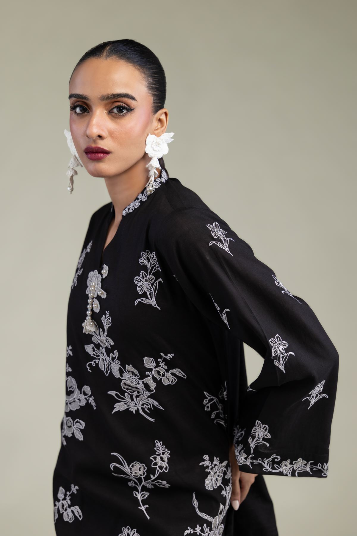 Embroidered Raw Silk Black Silk Kurta - 2-26-304-C-D1-VG