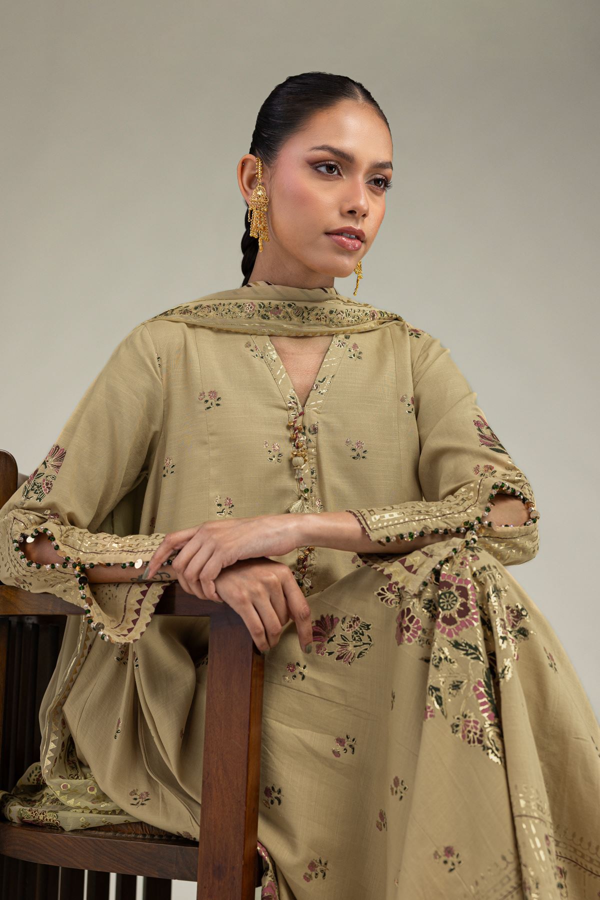 Embroidered Raw Silk 3 Piece Co-ord Set - 12-26-106-F-F-VG