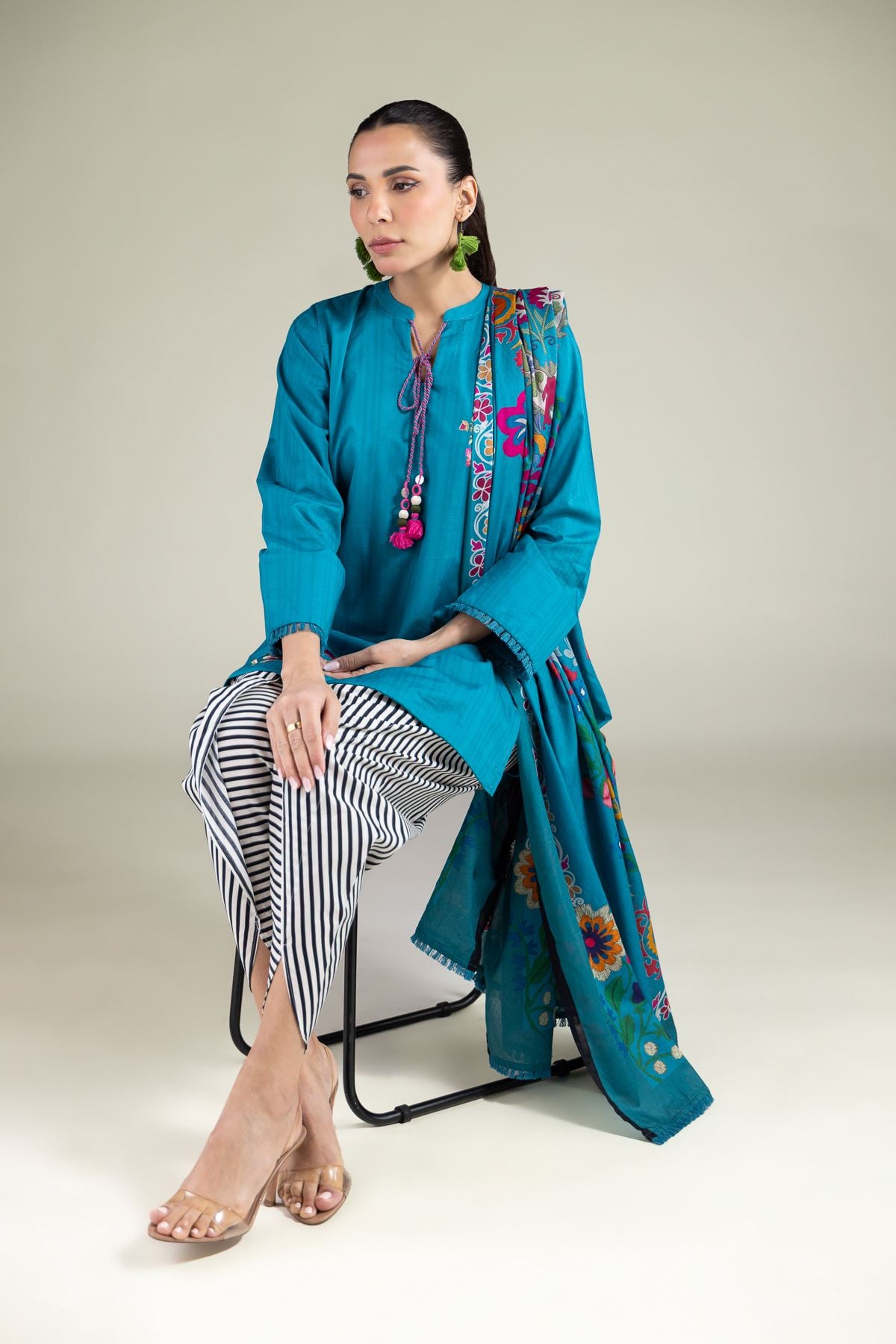 Embroidered Cotton Dobby Band Collar Kurta - 26-01-3E9-06TA-VG