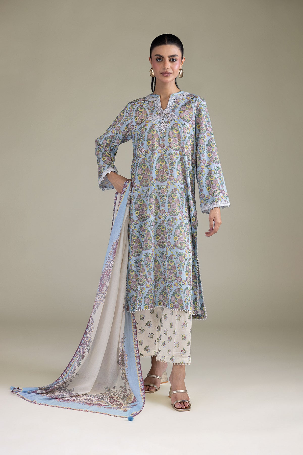 Embroidered Cambric Fabrics 3 Piece - T-A33-26-207FD1-VG