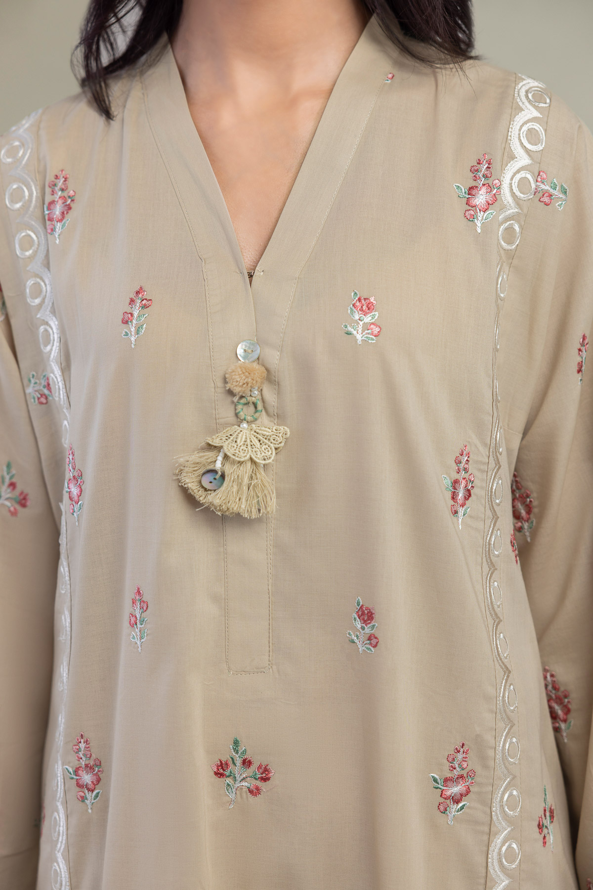 Embroidered Cambric Cambric Longline Kurta - 1-26-309-B-D1-VG
