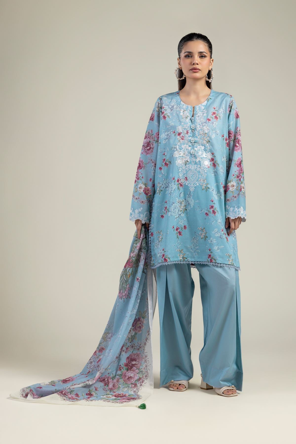 Embroidered Lawn Fabrics 3 Piece - A11-26-109FI1-VG