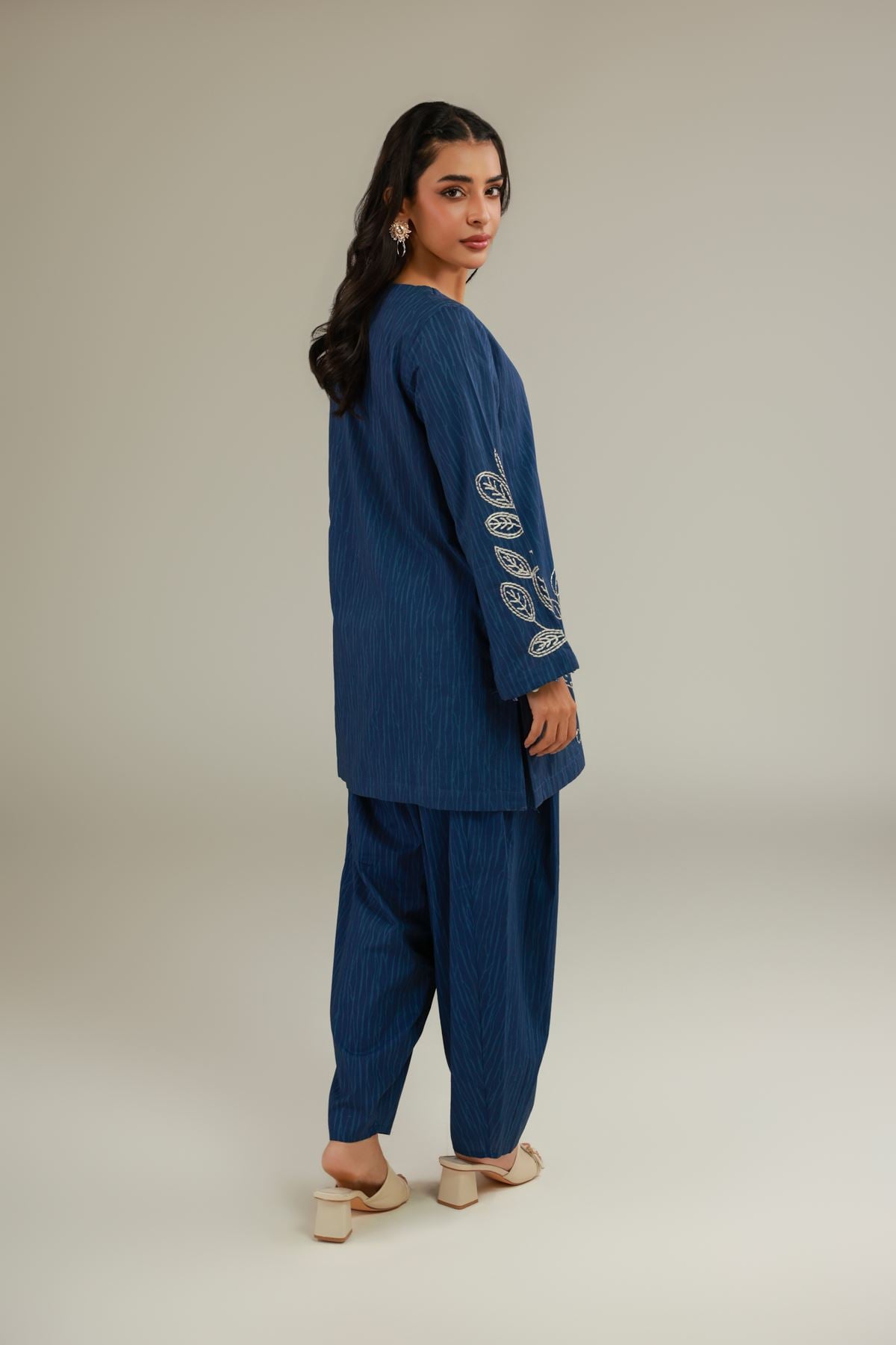 Embroidered Cotton Dobby Blue Cotton Kurta - 1-26-128-A-A-VG