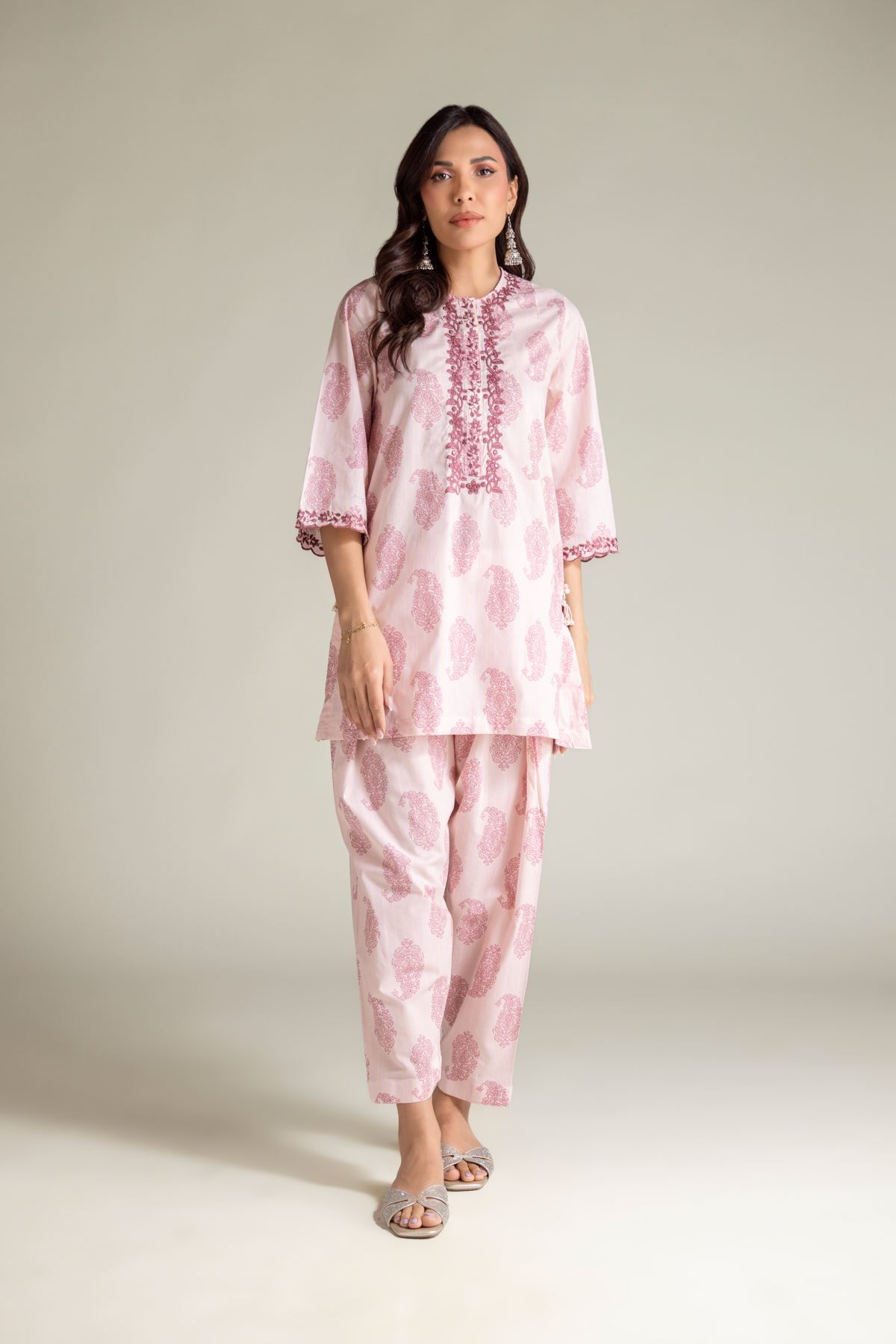 Embroidered Cambric Paisley Pink Shalwar - 26-01-3E2-09TA-VG