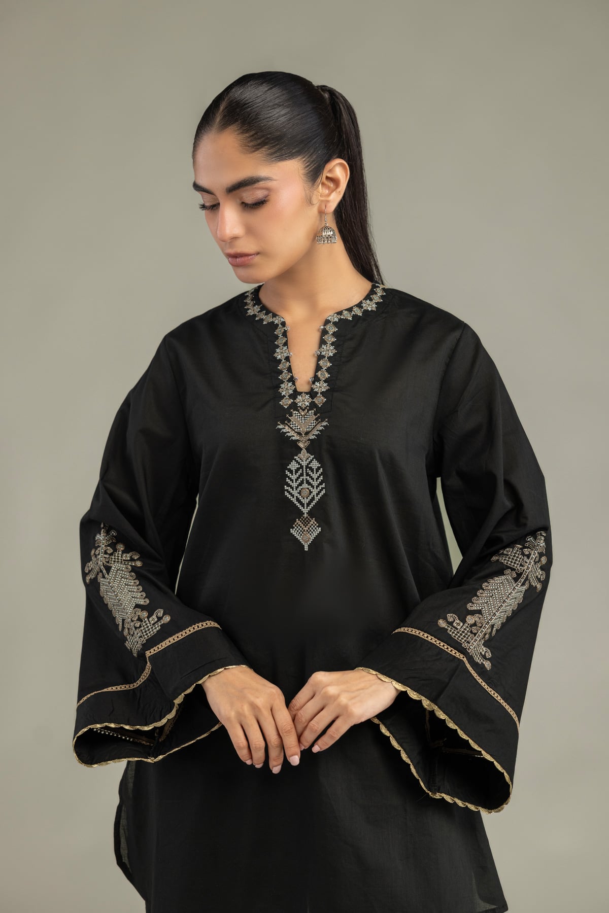 Embroidered Cambric V-Neck Black Kurta - 1-26-102-A-F-VG