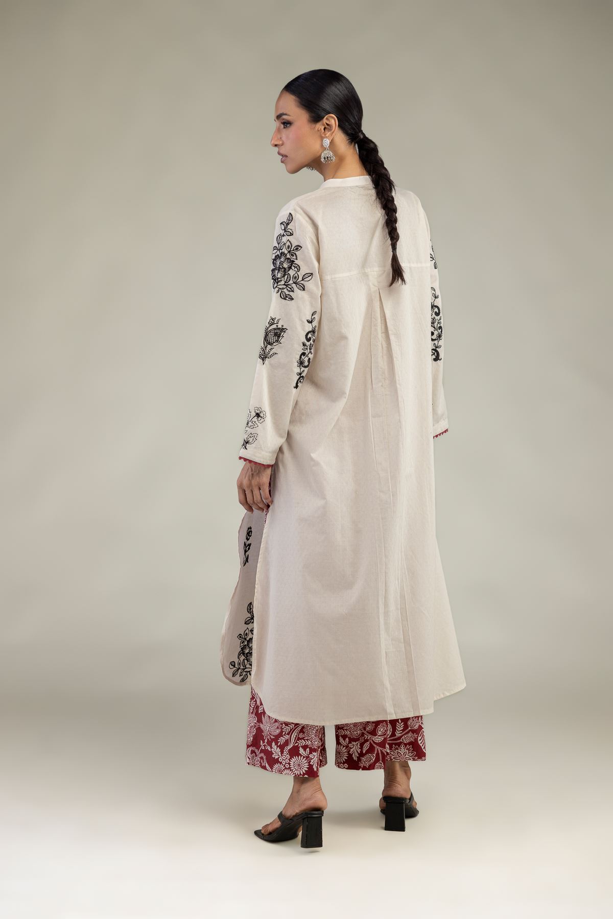 Embroidered Cotton Dobby Floral Longline Kurta - 1-26-226-A-I1-VG