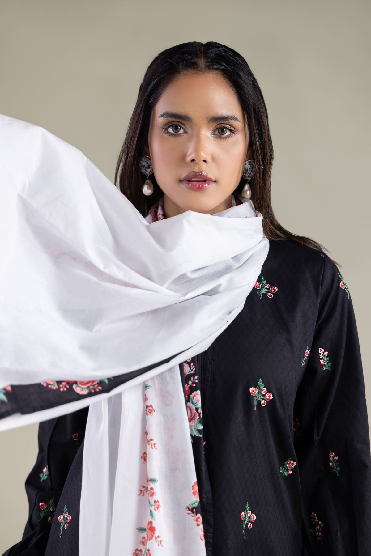 Embroidered Lawn Floral Tassel Dupatta - 1-26-108-A-F-VG