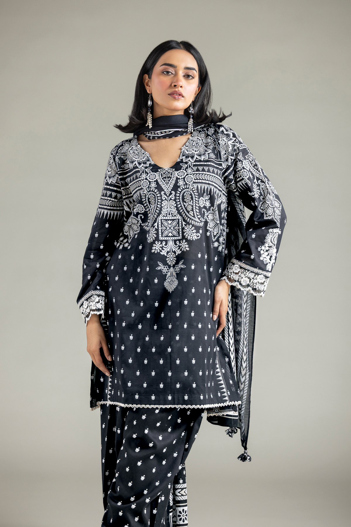Embroidered Lawn Tailored Lawn Set - T-A113-26-105EC2-VG