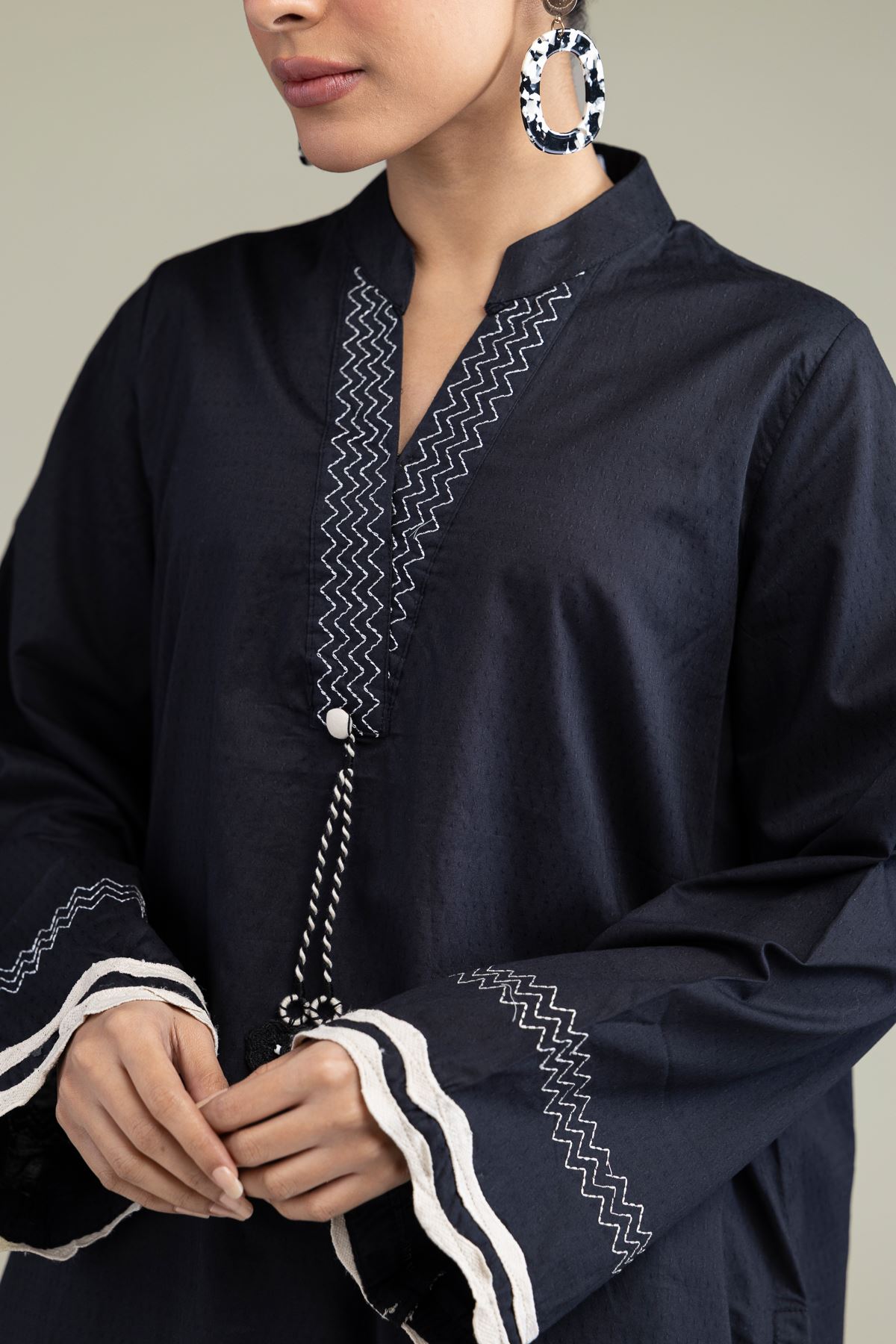 Embroidered Cotton Dobby Black Cotton Kurta - 1-26-247-A-J1-VG