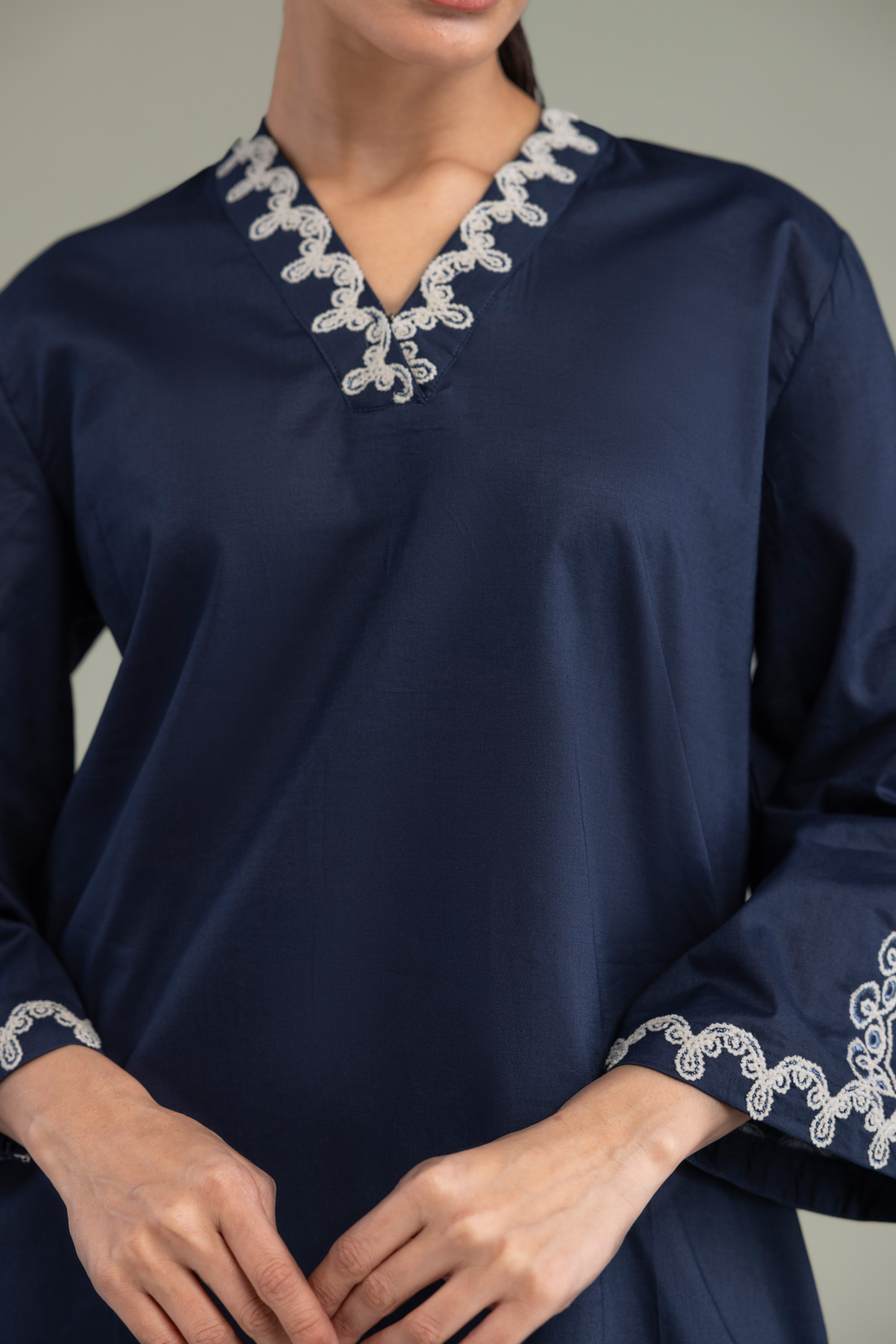 Embroidered Cambric V-Neck Navy Kurta - 1-26-102-A-F-VG