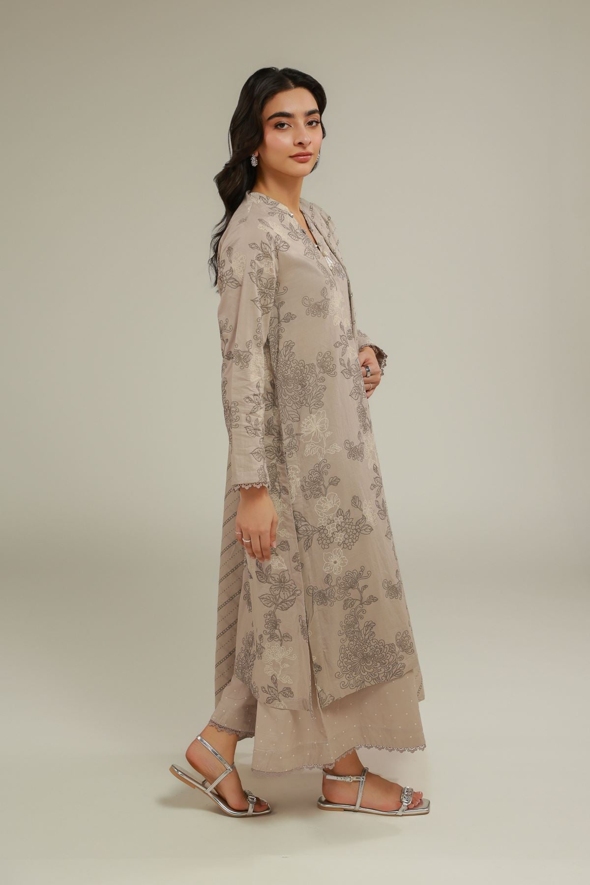 Cambric Relaxed Lace Pants - 1-26-133-B-A-VG