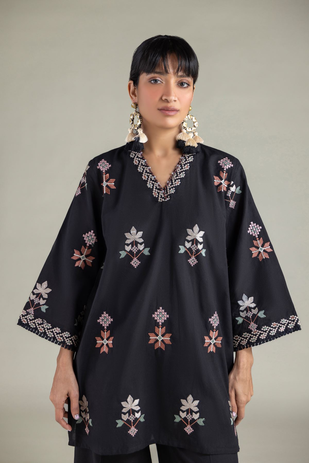 Embroidered Cambric Black Tailored Suit - T-A22-26-218FH1-VG