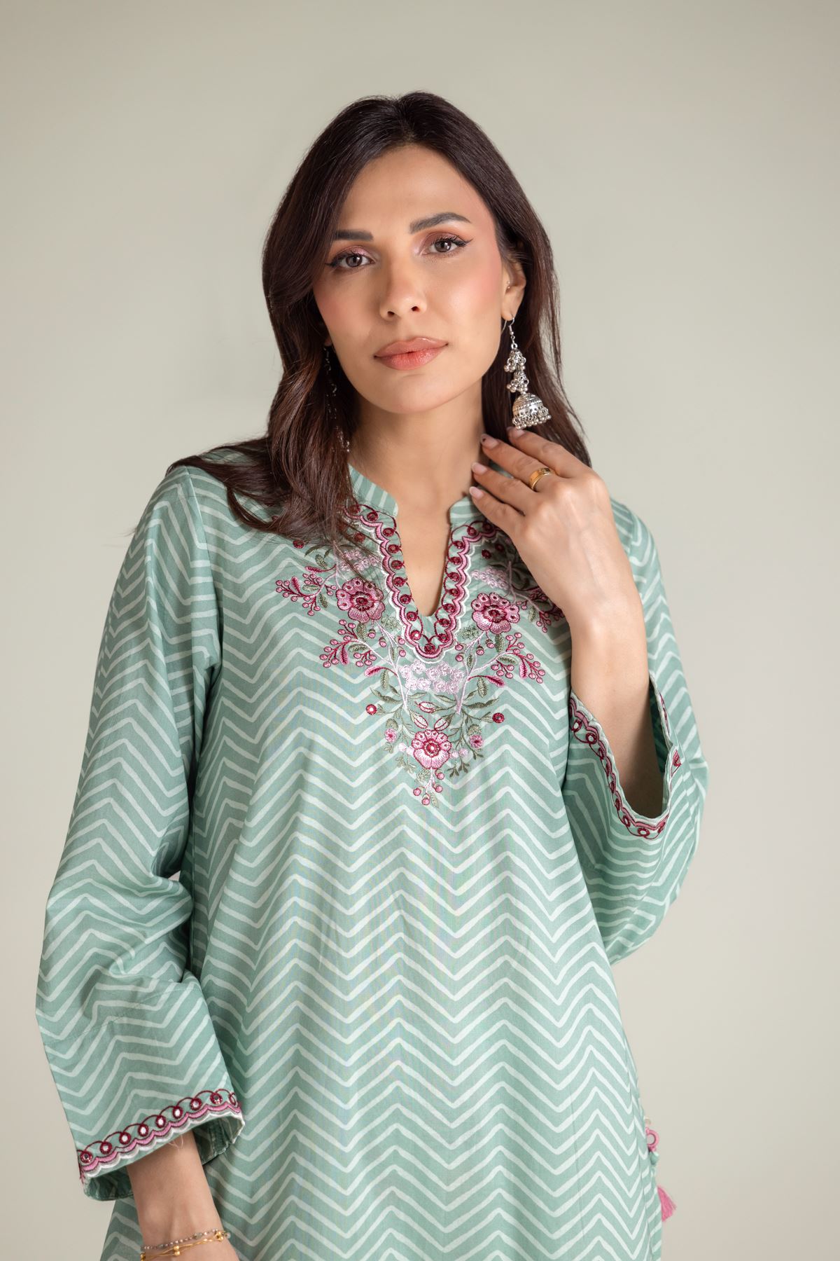 Embroidered Cambric Mint Cambric Kurta - 25-09-11E3-11TB-VG
