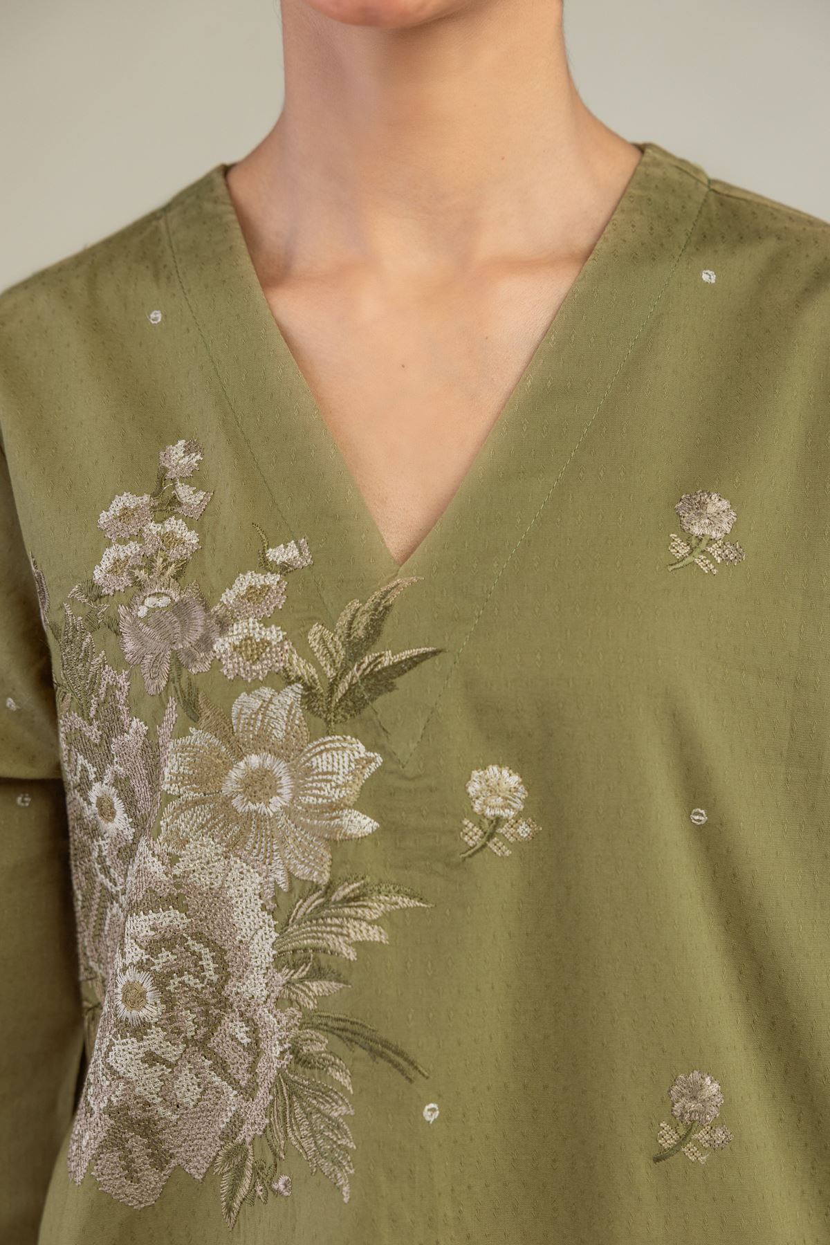 Embroidered Cotton Dobby Olive V-Neck Kurta - 25-10-12E5-12TA-VG