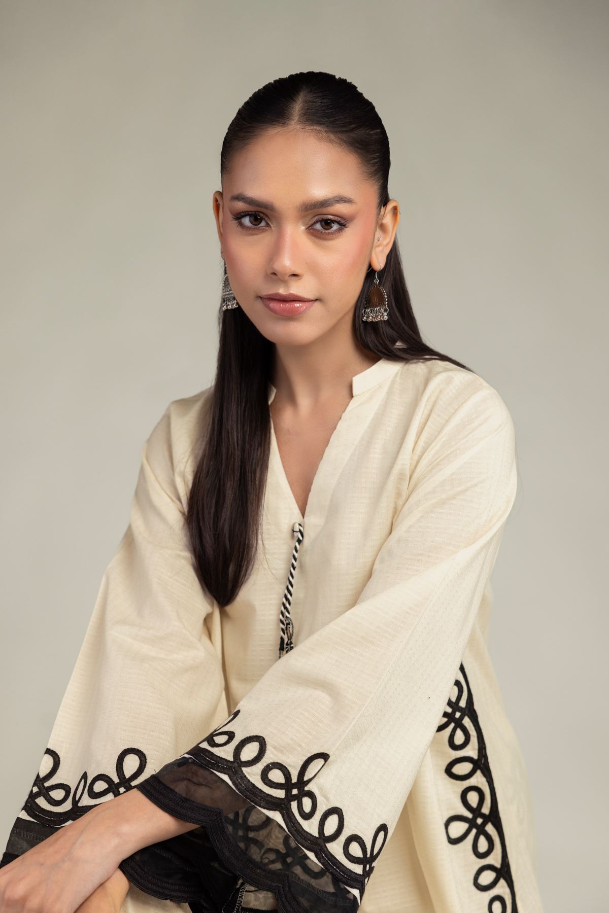 Embroidered Cotton Dobby Cotton Dobby Kurta - 5-26-105-F-C-VG