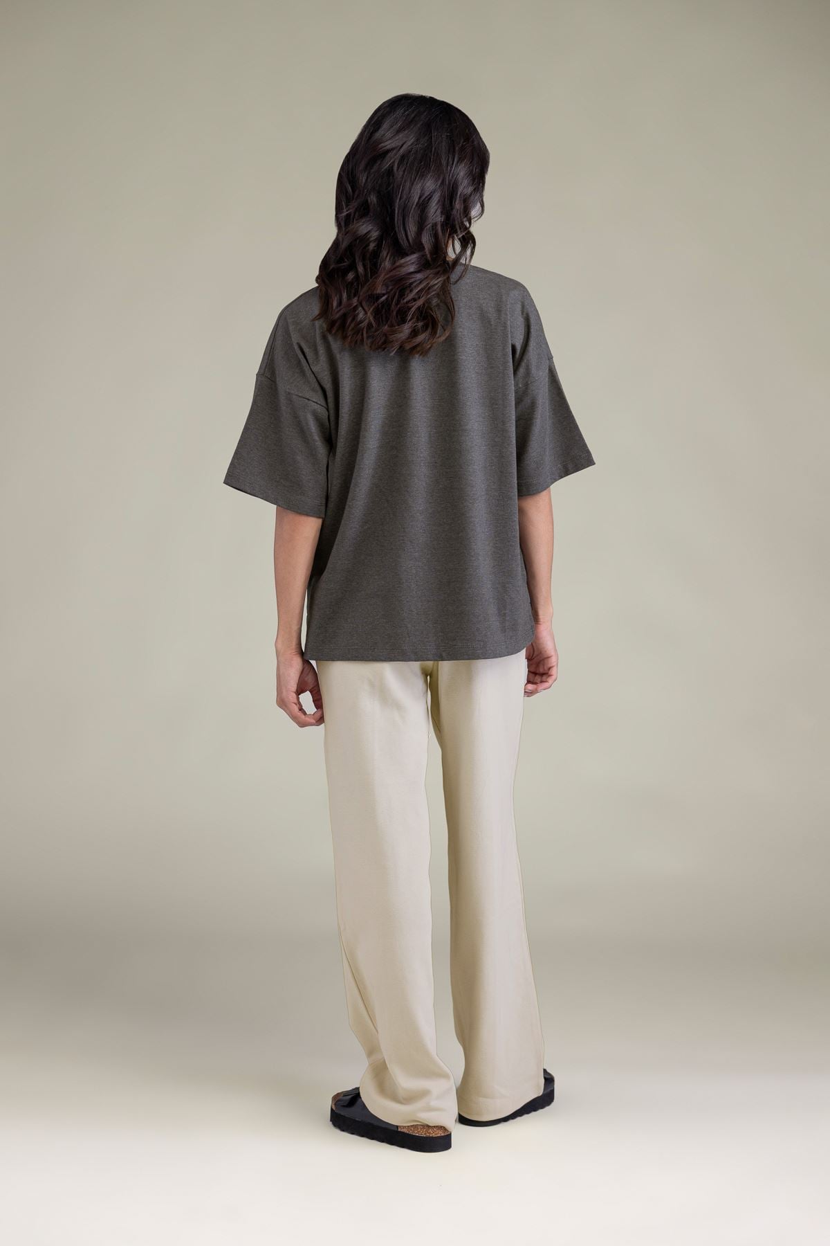Embroidered Lycra Jersey Gray Round-Neck T-shirt - 3-26-204-A-H1-VG