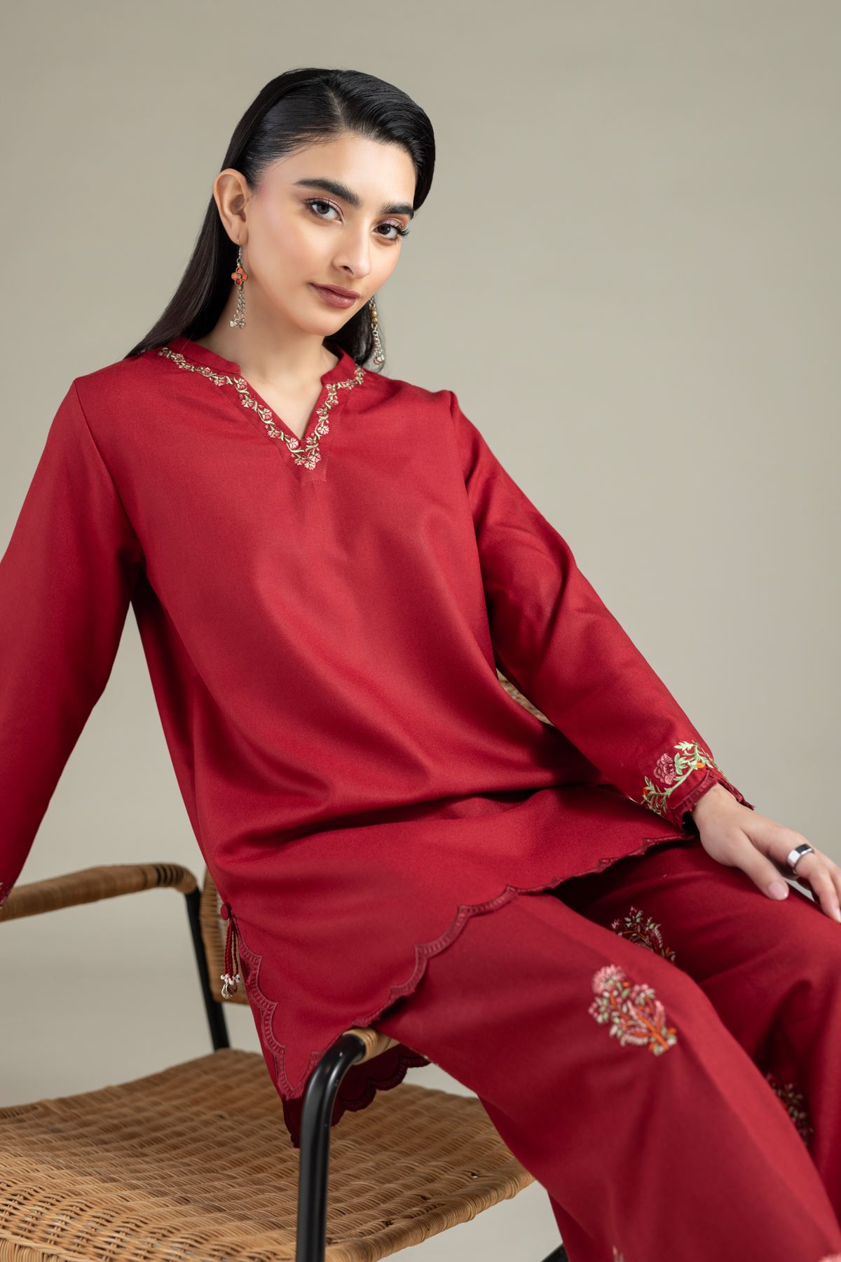 Embroidered Heavy Blended Viscose Kurta - 25-10-12E9-02TA-VG