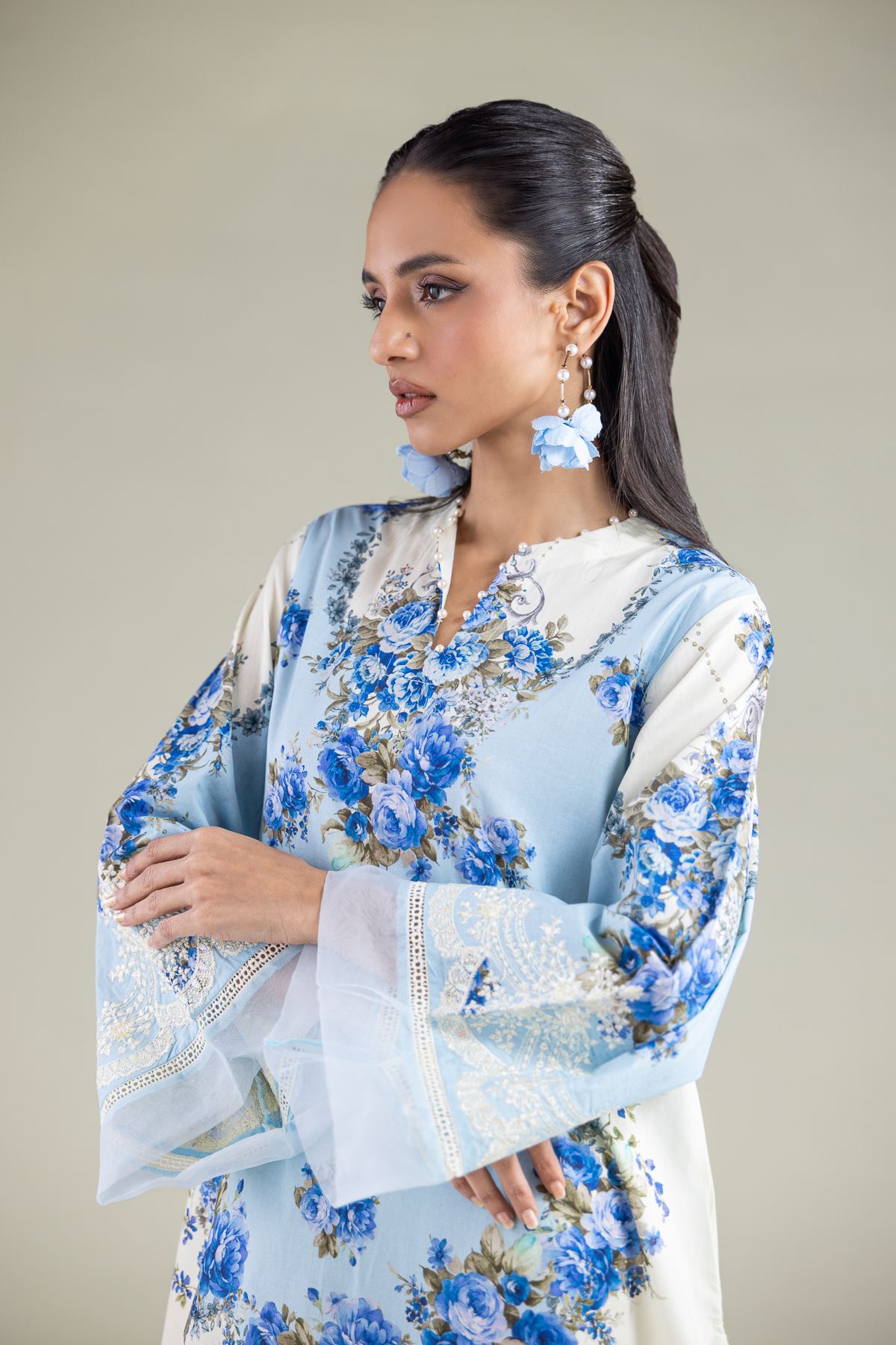 Embroidered Cambric Floral Flared Kurta - 1-26-120-A-D-VG