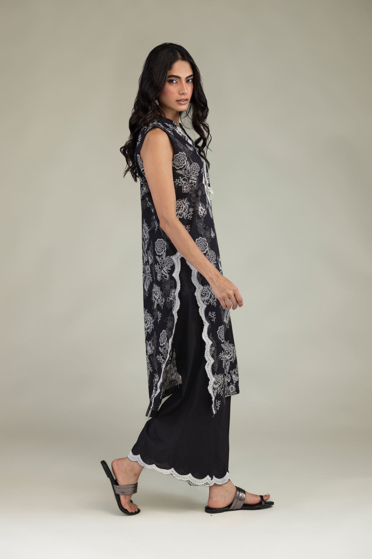 Embroidered Cambric Black Cambric Pants - 1-26-309-B-D1-VG