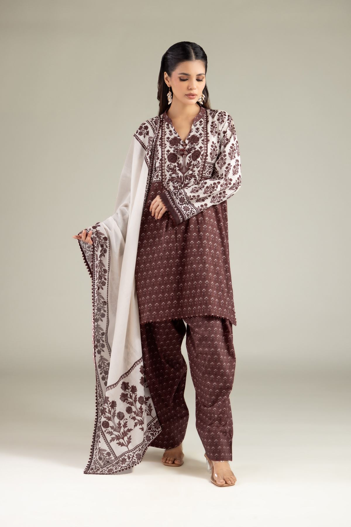 Printed Lawn Fabrics 3 Piece - A22-26-218FJ1-VG