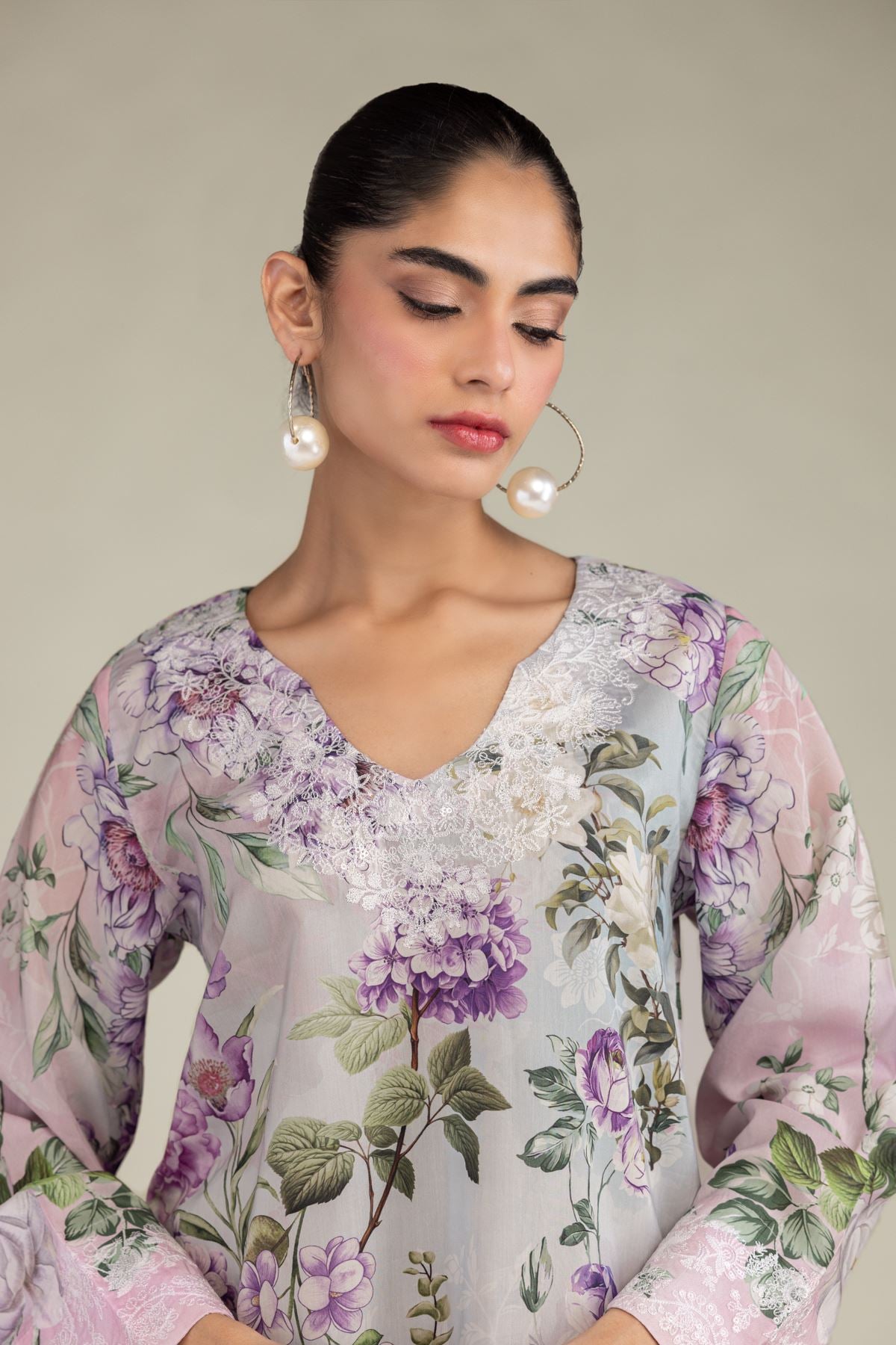 Embroidered Blended Viscose Floral Viscose Kurta - 2-26-308-A-G1-VG