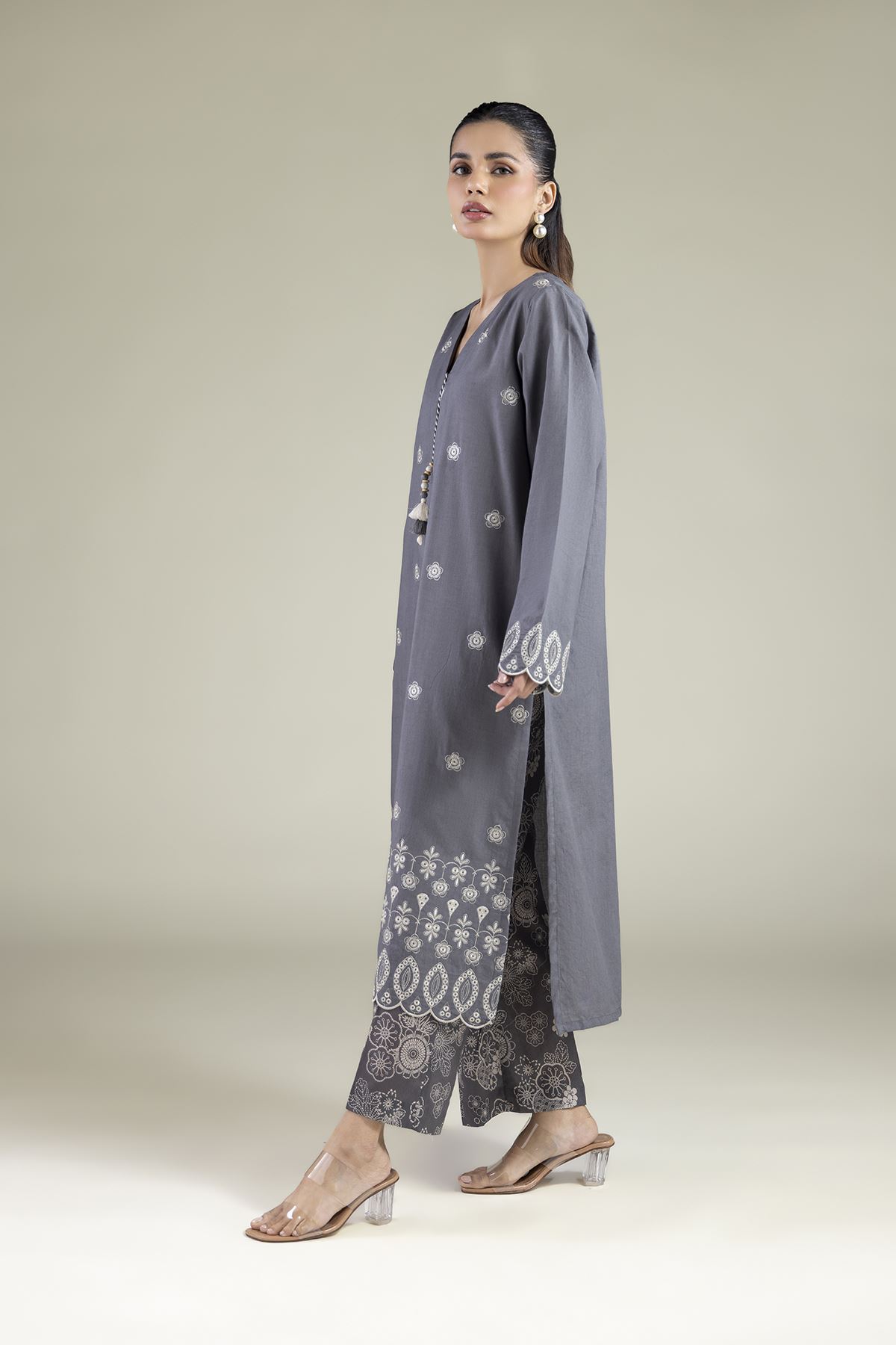 Embroidered Cambric Tailored 2-Piece Set - 1-26-229-B-F1-VG