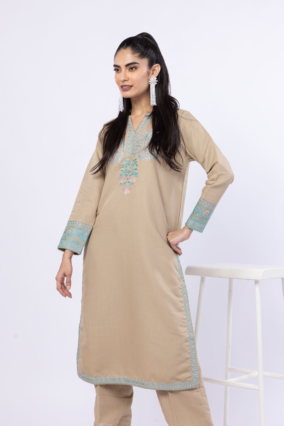 Embroidered Cotton Reflex Kurta - 25-08-8E6-02TA-VG