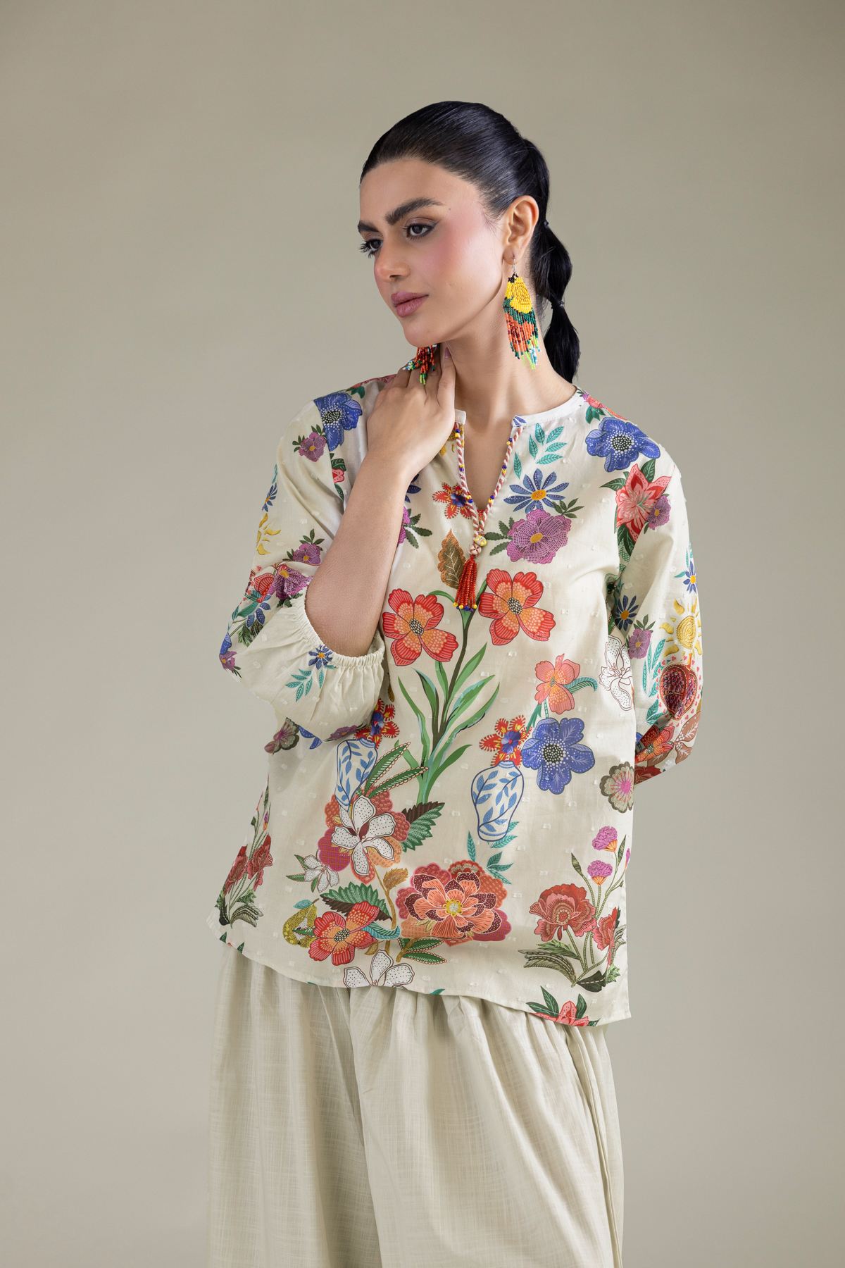 Embroidered Cambric Short Cambric Blouse - 1-26-211-A-A2-VG