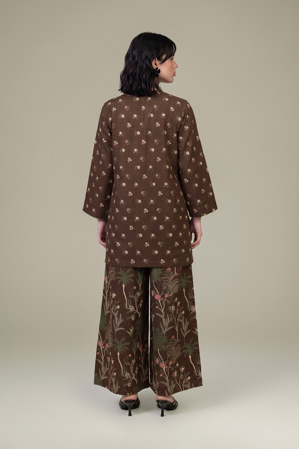 Printed Light Khaddar Tailored 2-Piece Set - 2-26-308-A-G1-VG